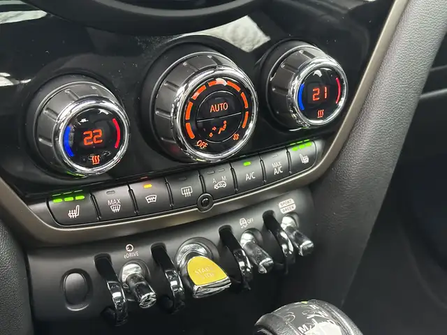 Mini Countryman view 15