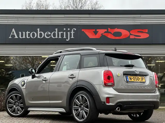 Mini Countryman view 5