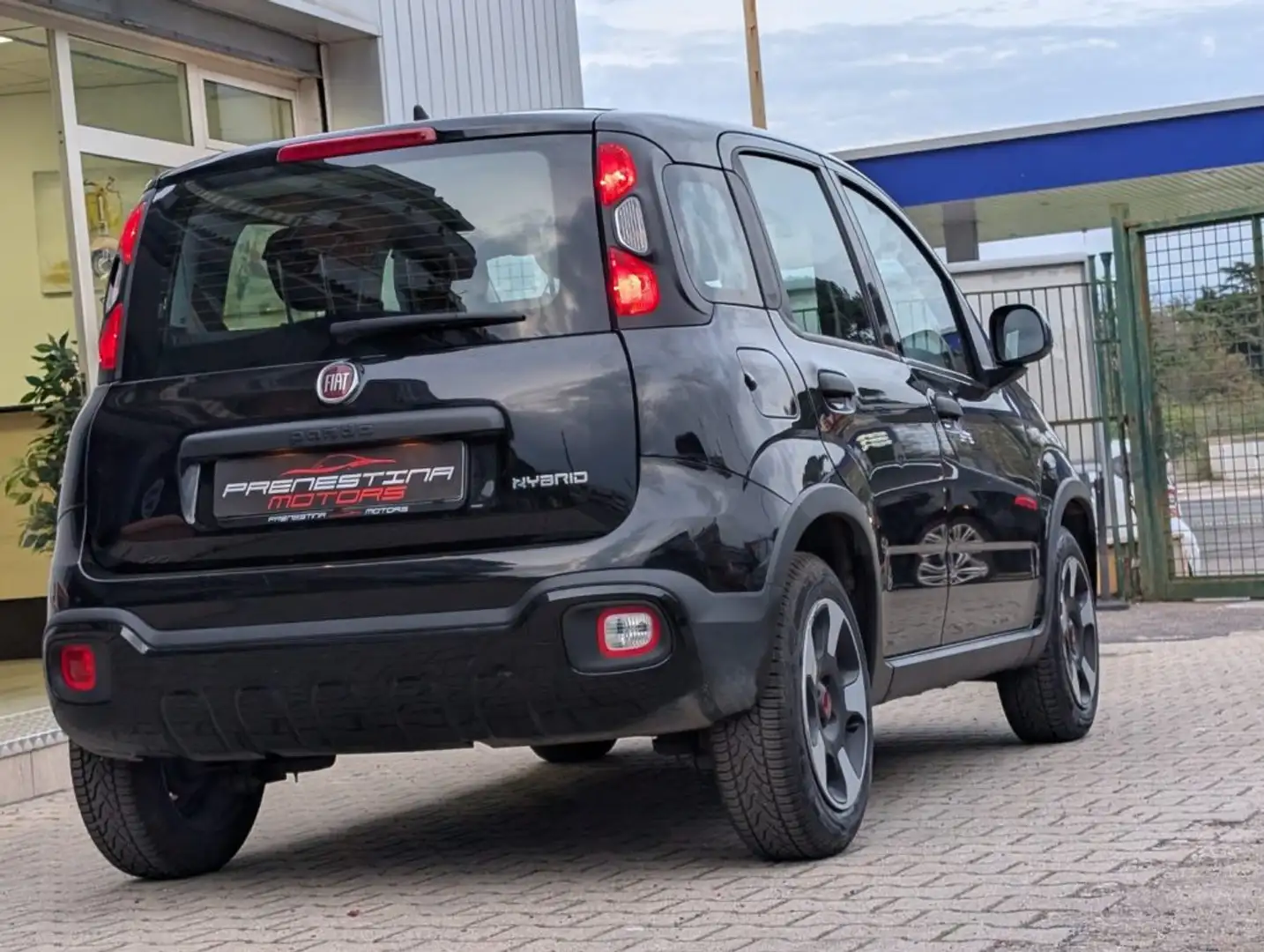 Fiat Panda 1.0 FireFly S&S Hybrid City Cross Nero - 2