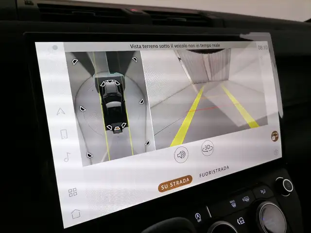 Land Rover Defender view 18