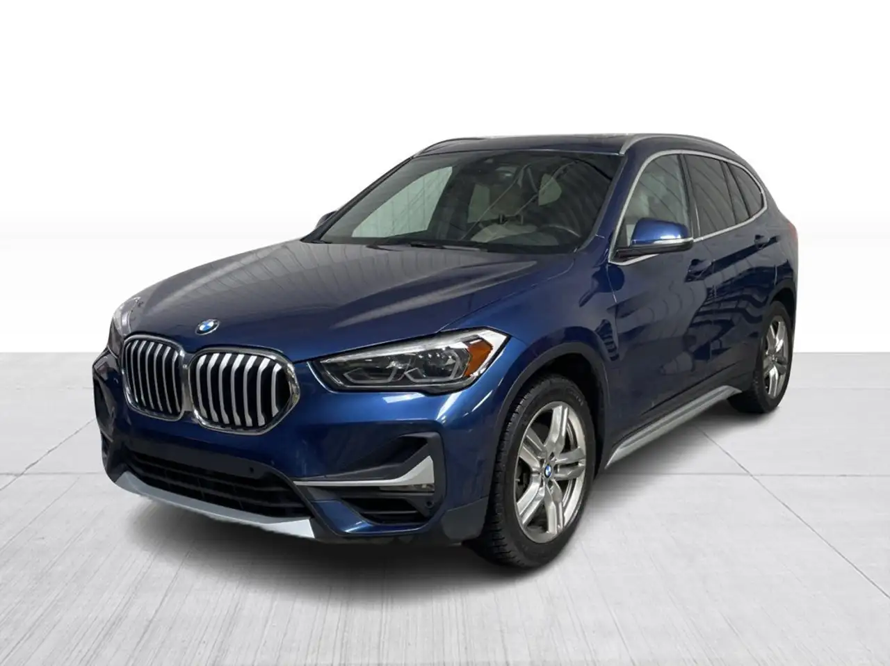 BMW X1 снимка BMW X1