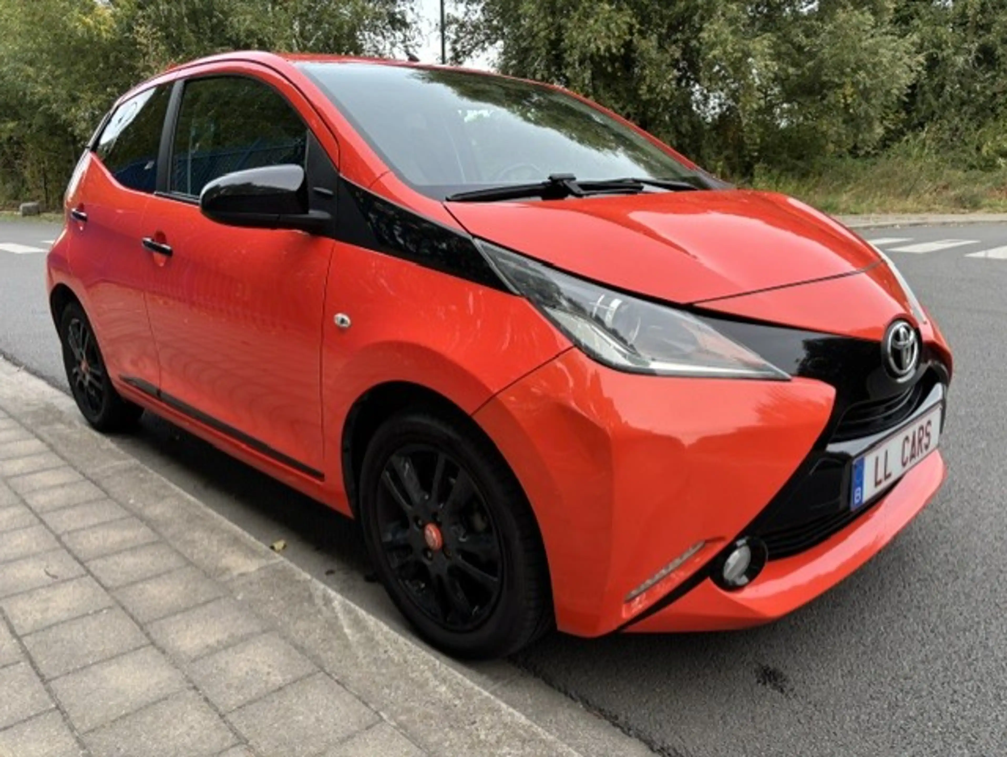 Toyota Aygo Aygo 1.0i VVT-i x-cite CLIM // JANTES — photo 2