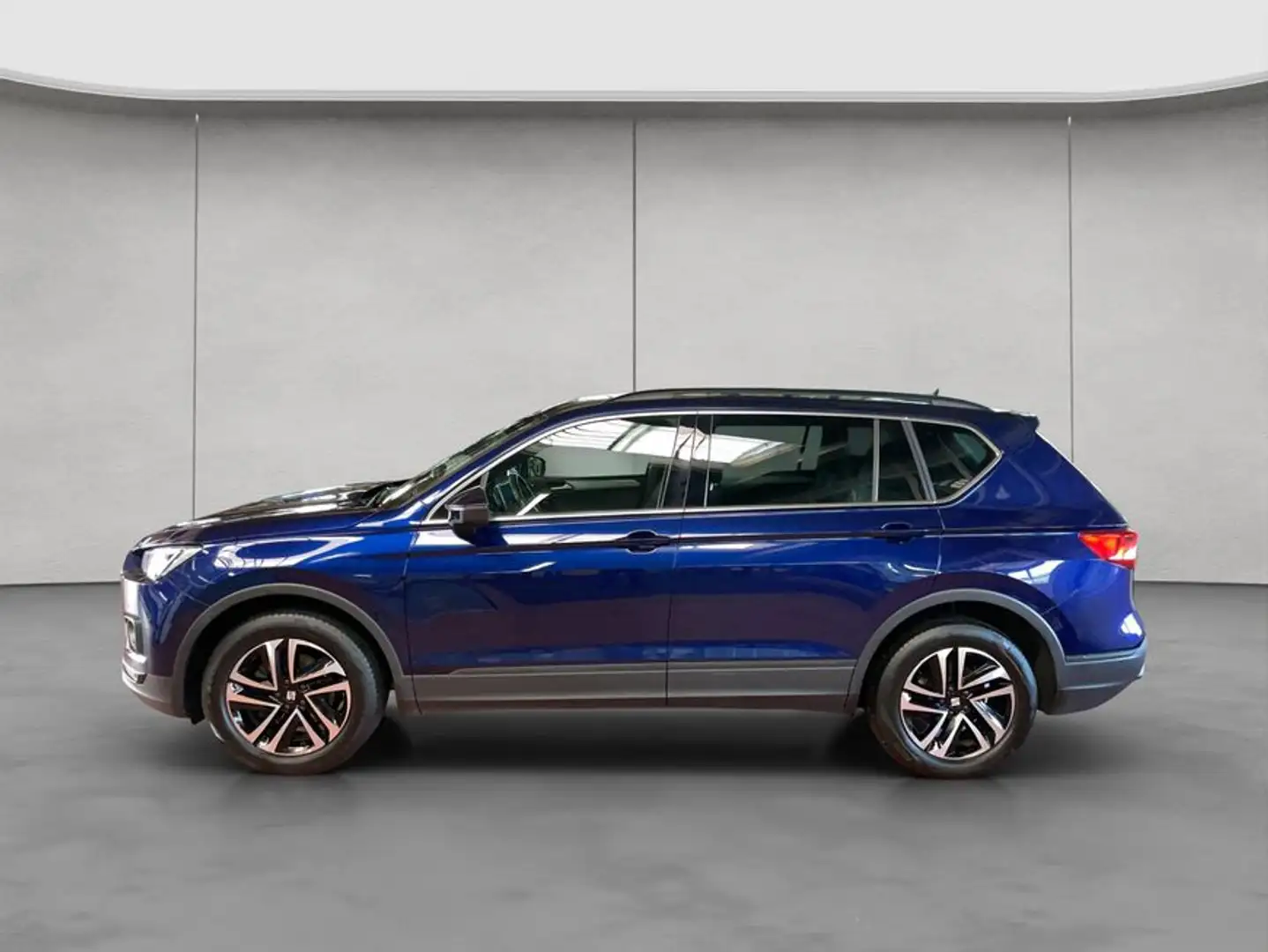 SEAT Tarraco 2.0 TDI SCR AHK Pano Navi Blau - 2