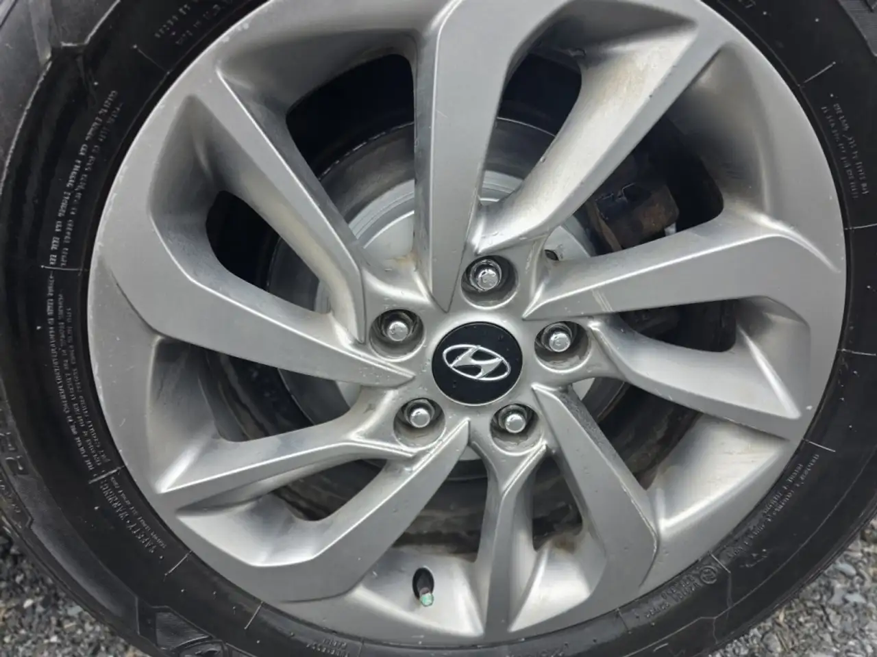 Hyundai TUCSON снимка Hyundai TUCSON