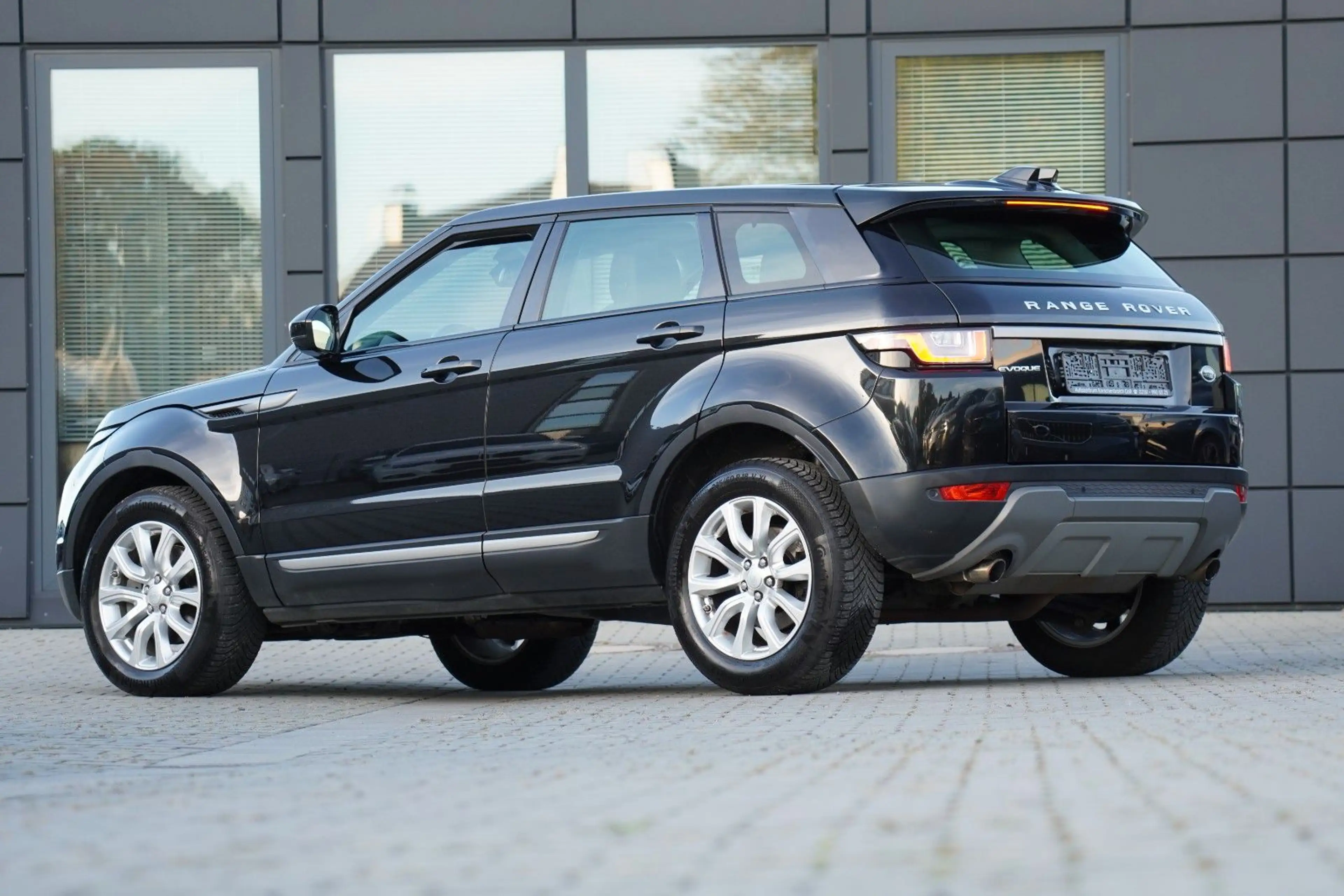 Land Rover Range Rover Evoque SE MIT 3 JAHREN GARANTIE — photo 8