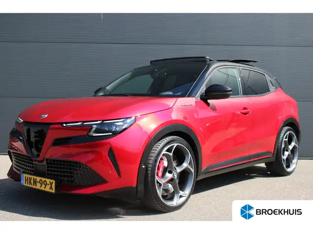 Alfa Romeo Junior Elettrica Veloce 280pk 54 kWh | Nieuwprijs €55.000