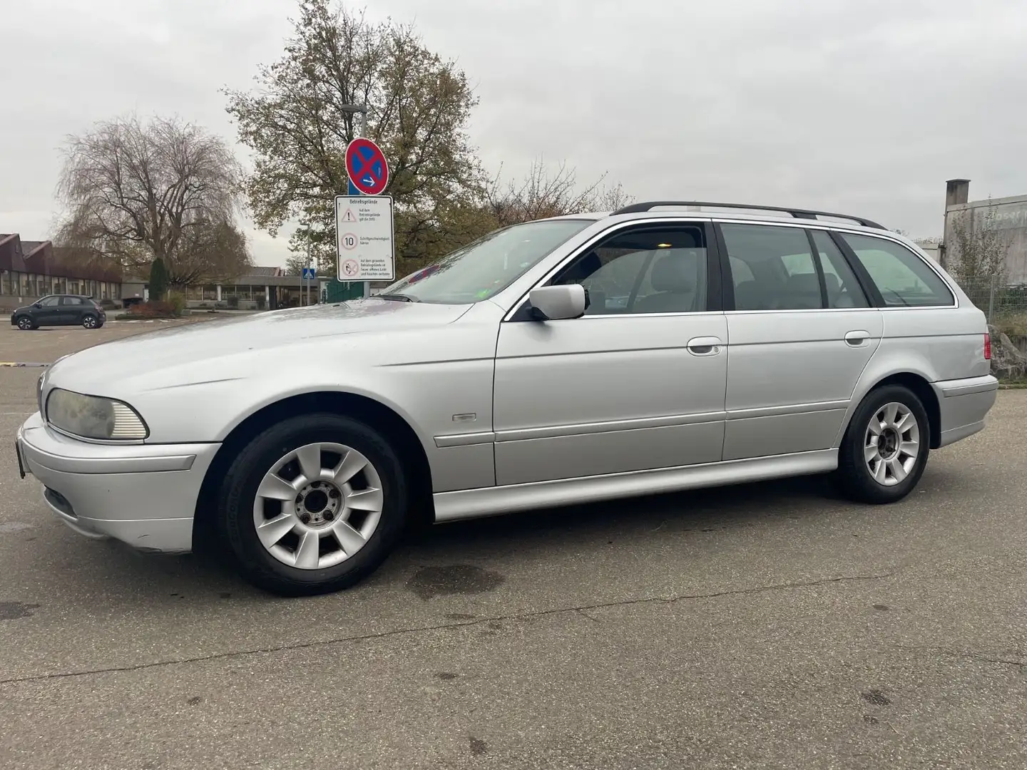 BMW 520 d Touring Plateado - 2