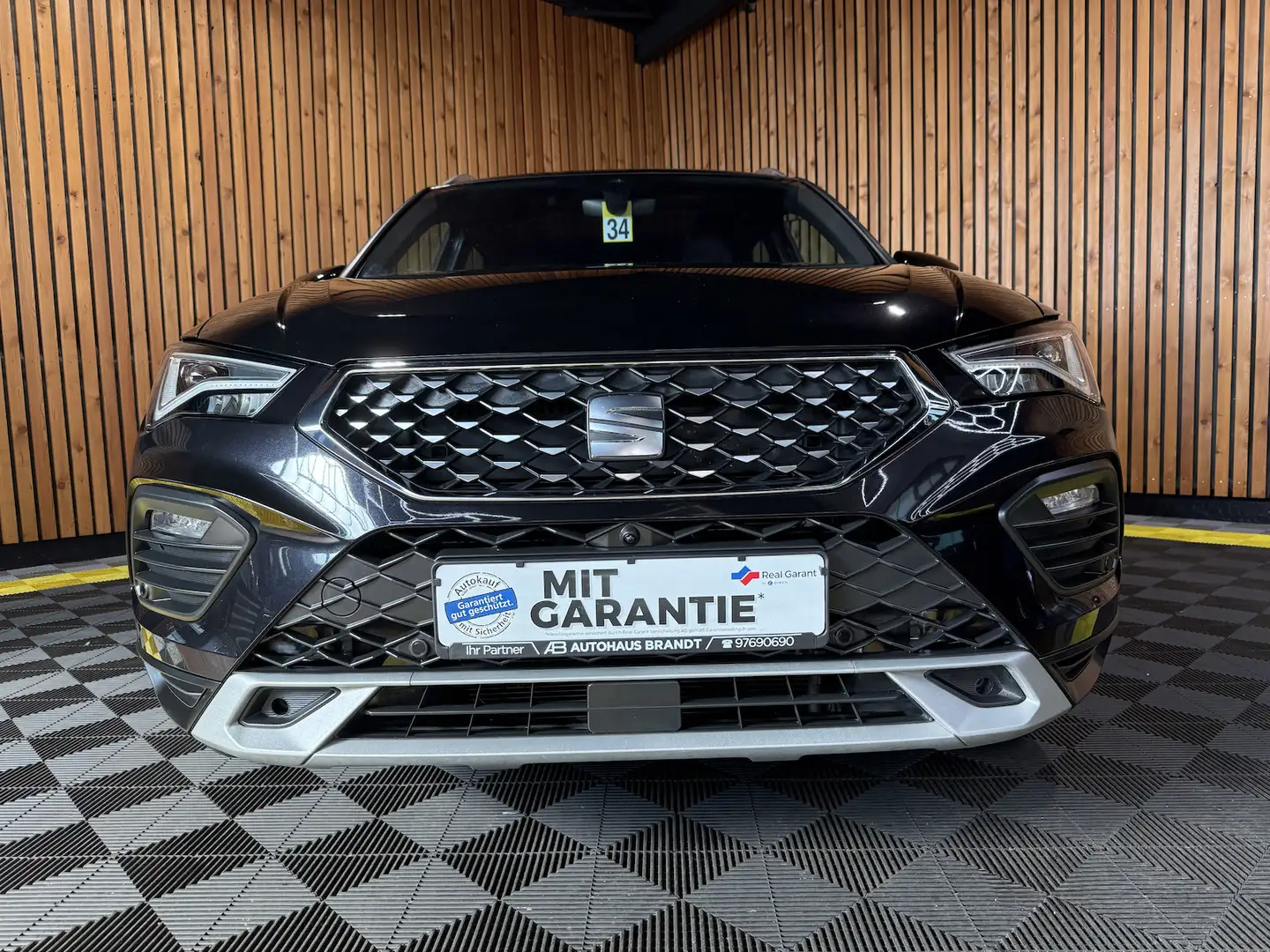 SEAT Ateca 1,5 TSI X-Perience DSG *Navi*LED*Kam*AHK* Schwarz - 2