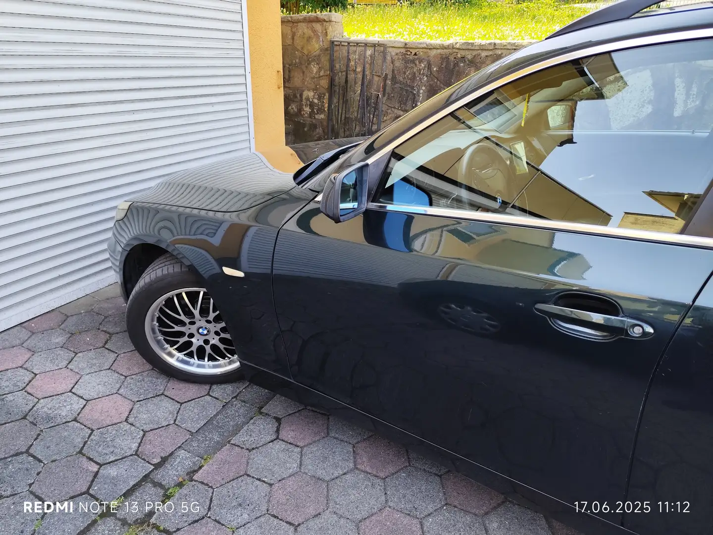 BMW 525 525i Touring Зелёный - 2
