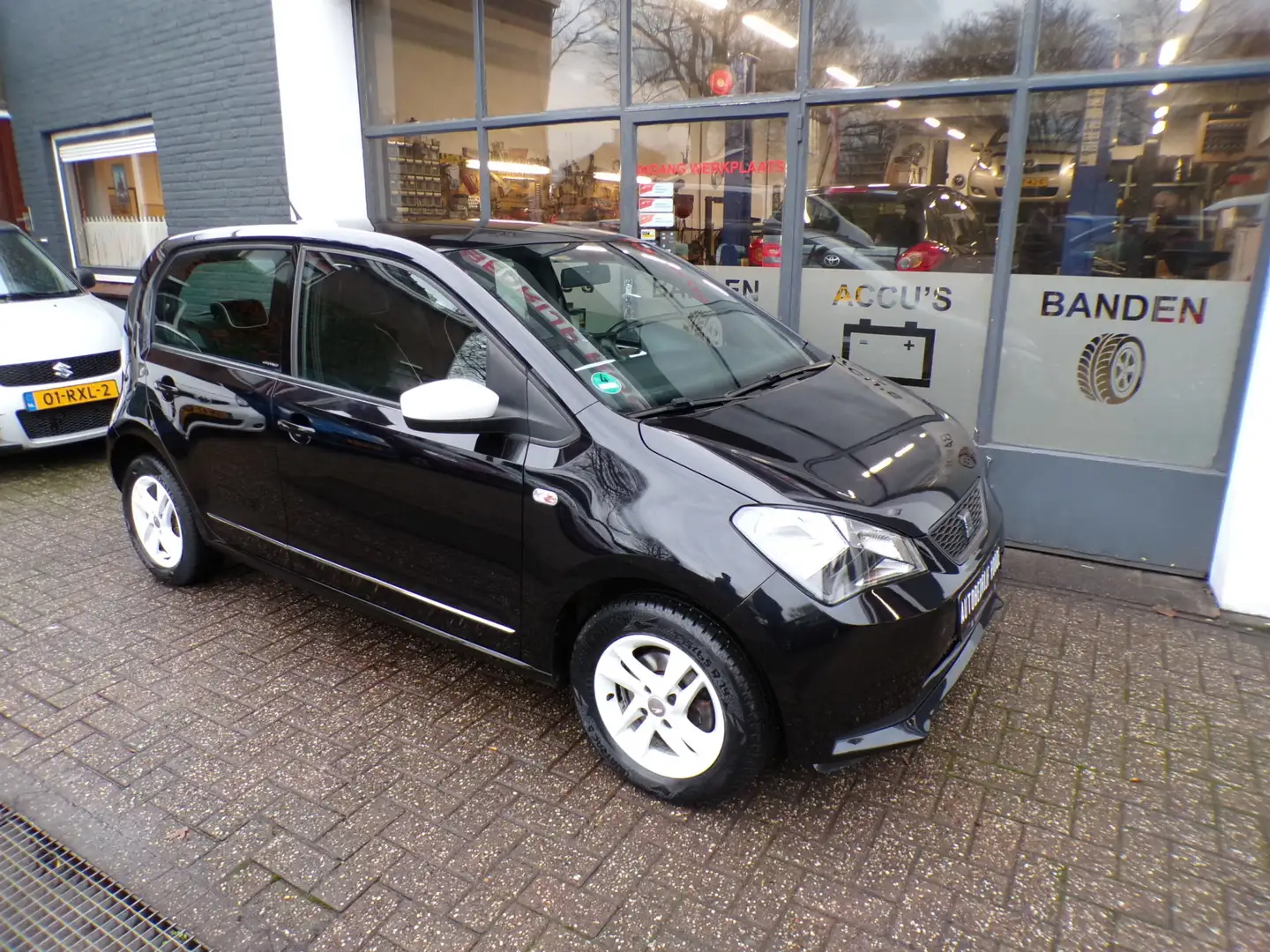 SEAT Mii 1.0 Mii by Mango AIRCO, LMV,LEDER, NIEUWE APK!!! Negro - 2