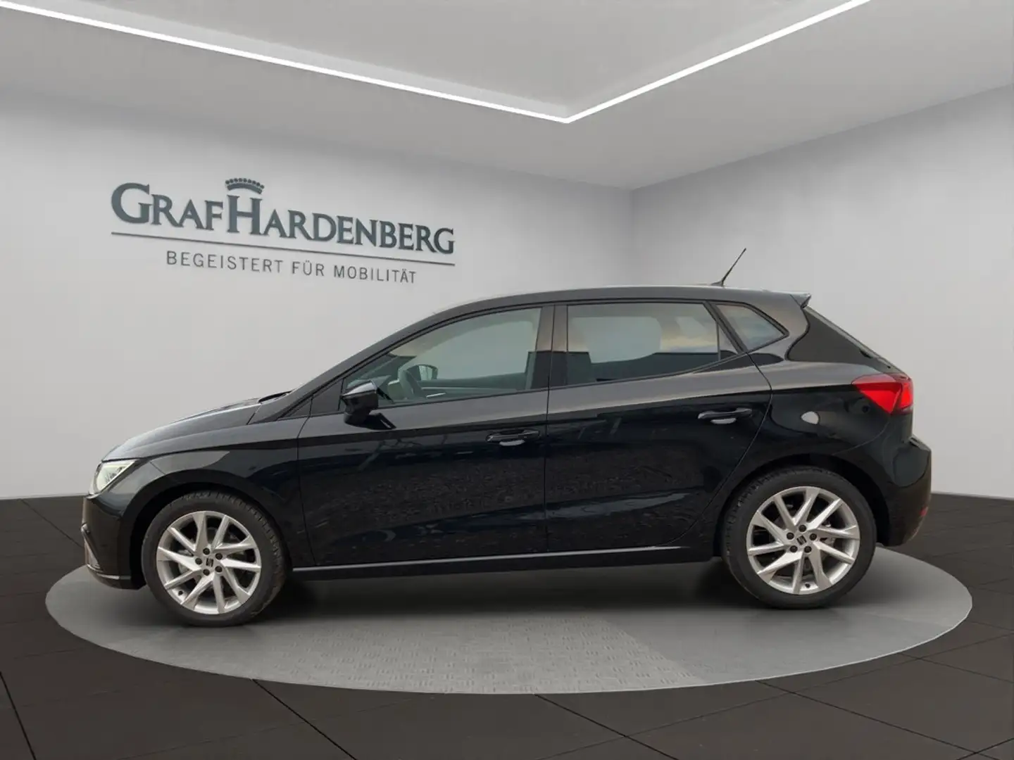 SEAT Ibiza 1.0 TSI 7-Gang-DSG FR Schwarz - 2