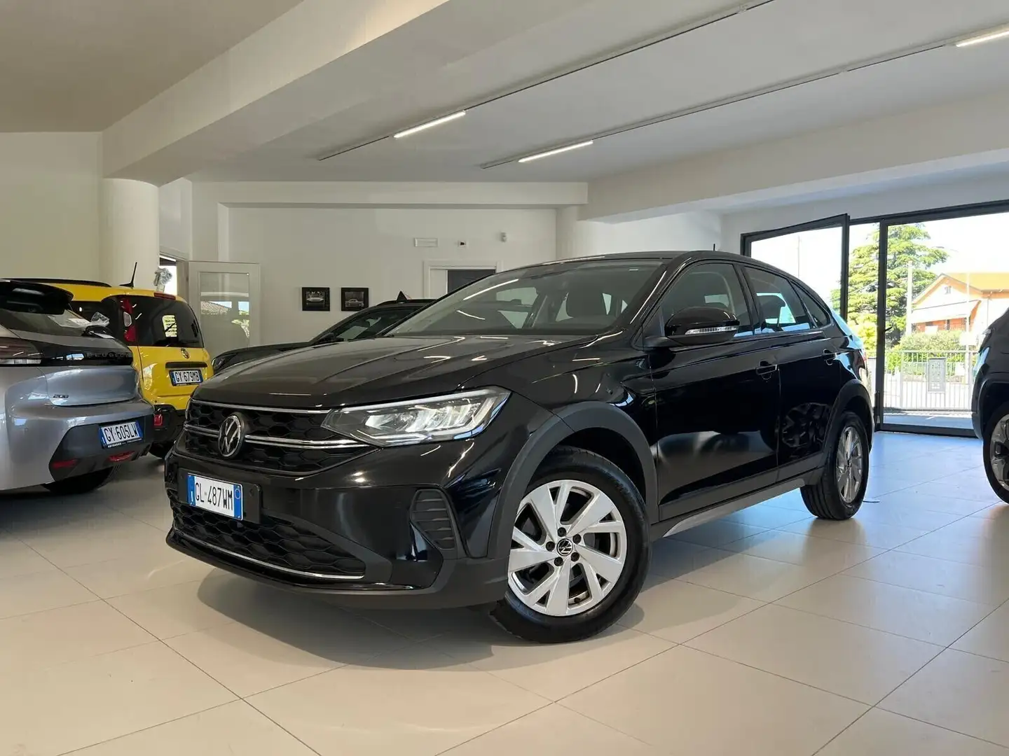 Volkswagen Taigo 1.0 TSI 95 CV Life Noir - 2