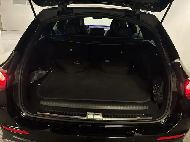 Mercedes-Benz E 300 de 4MATIC T-Modell mit EQ Hybrid Technologie Ansicht 16