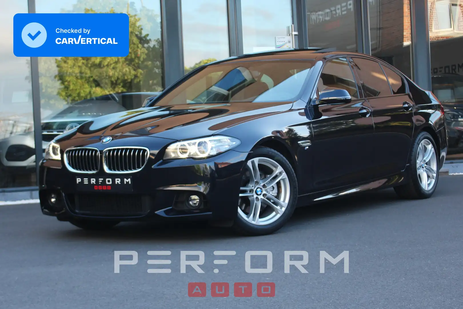 BMW 520 520i *M-PACK*SHADOW LINE*OPEN DAK*OHB* + 1J GRNT Zwart - 1