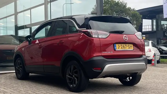 Opel Crossland X view 2