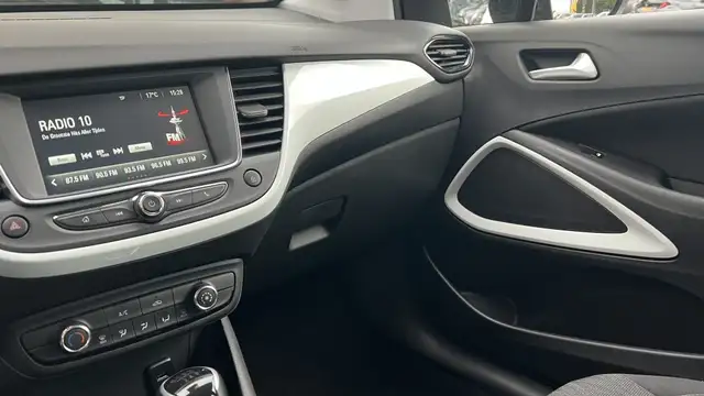 Opel Crossland X view 22
