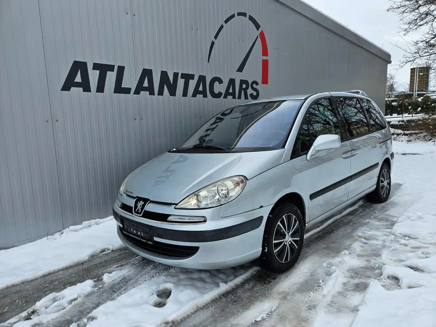 Peugeot 807 Esplanade Grau - 1