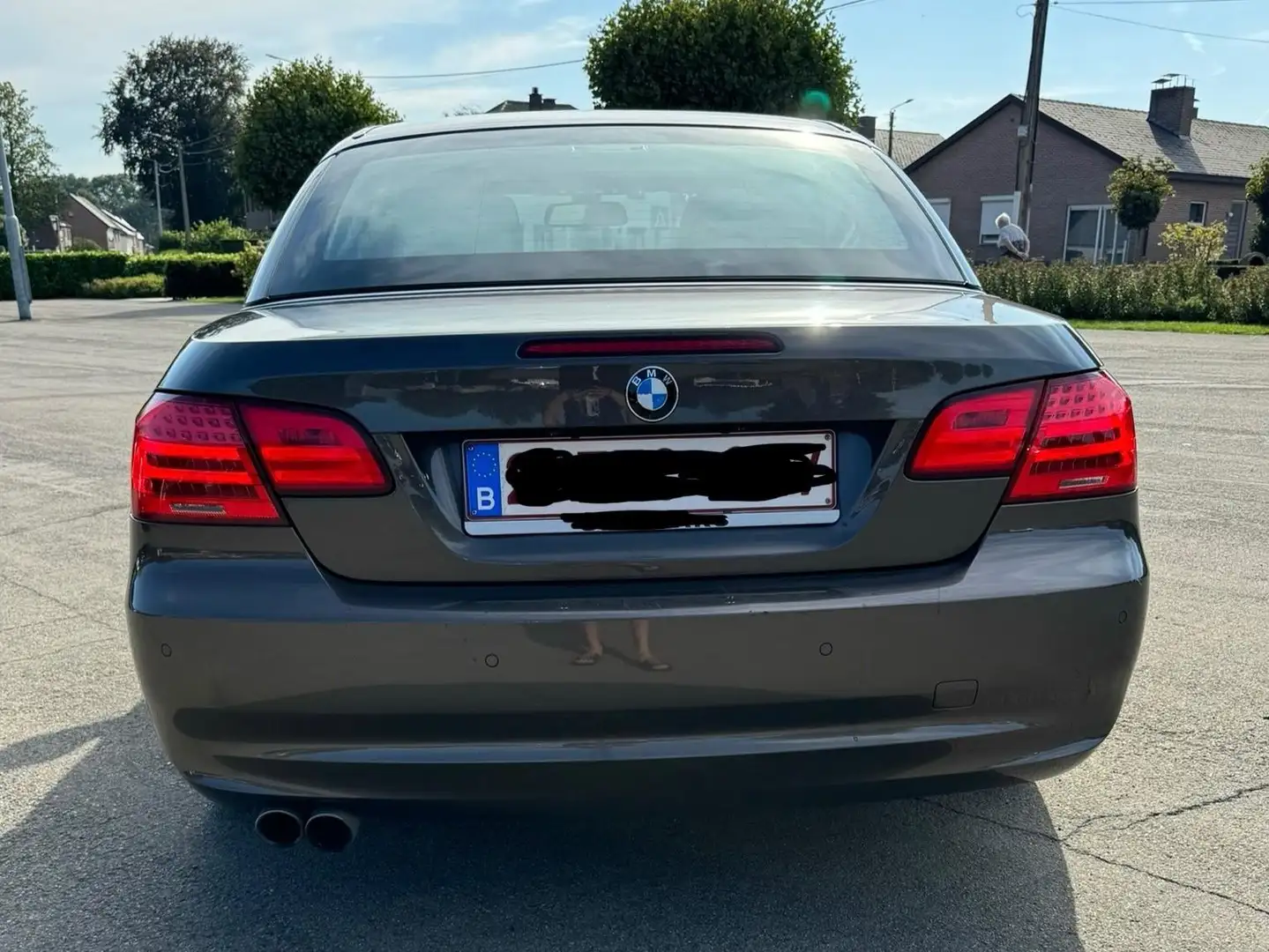 BMW 325 325d DPF Cabrio Aut. Edition Exclusive Facelift Bruin - 2