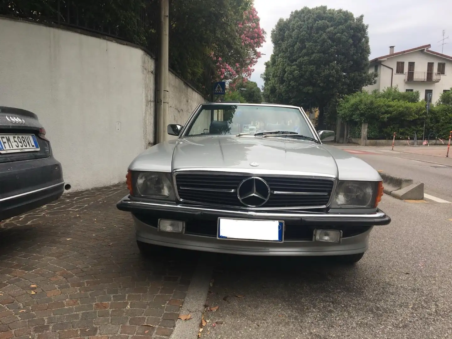 Mercedes-Benz SL 300 Argent - 1