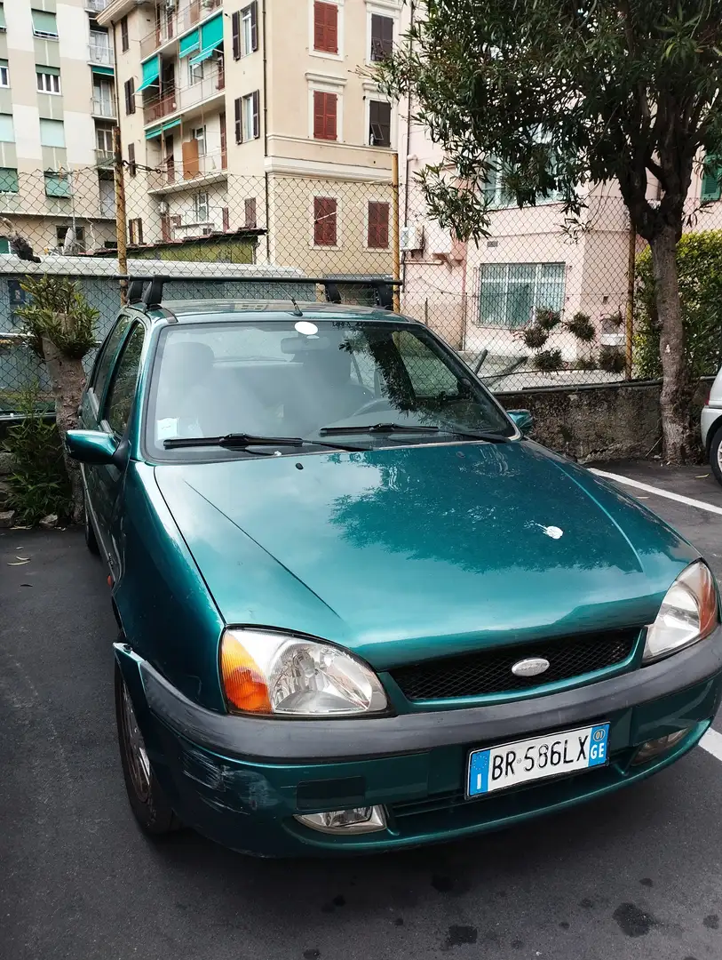 Ford Fiesta Fiesta IV 1999 5p 1.2 16v Ambiente per Neopatentat Зелений - 2
