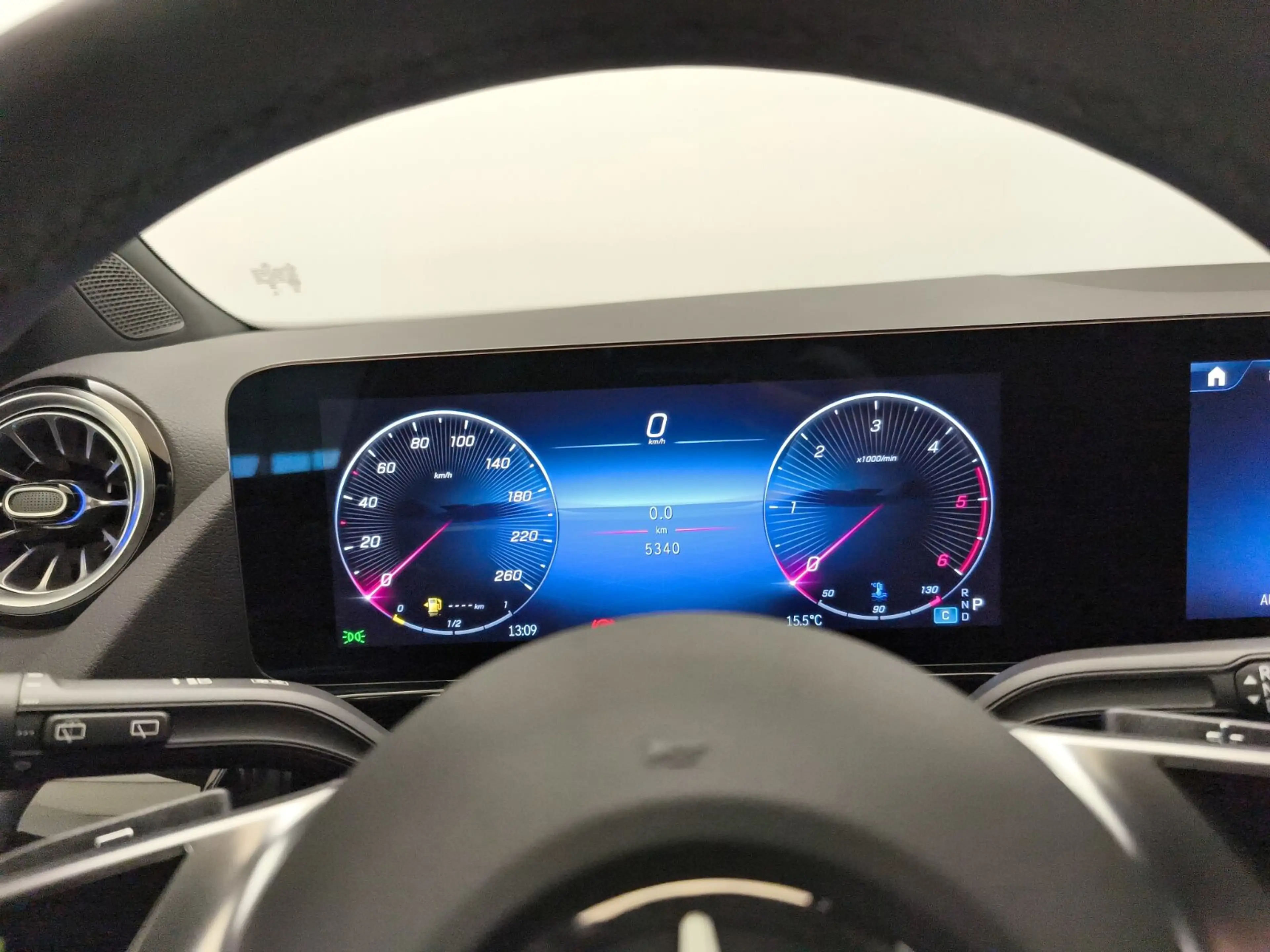 Mercedes-Benz B 220 B 220 d  Progressive Navi/Distronic/Keyless-Go/LED — photo 15