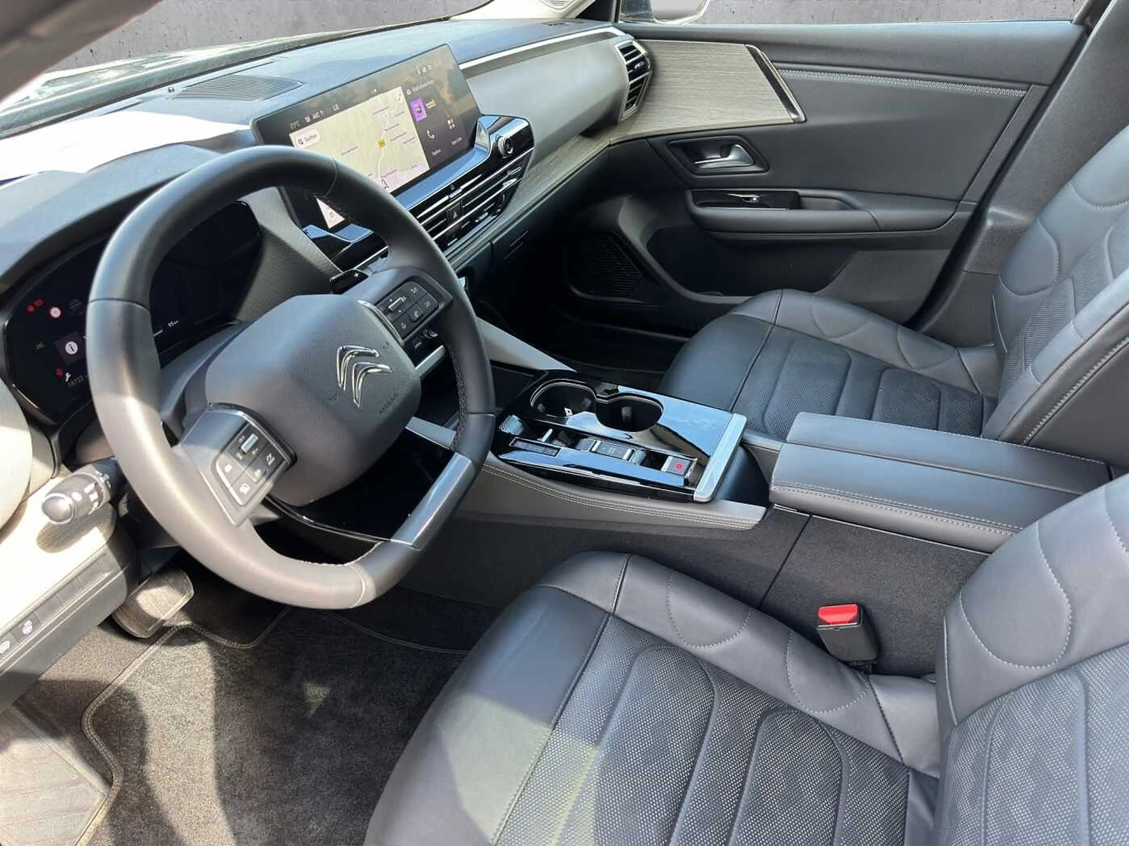 Citroen C5 X 145 Hybrid Plus //Winterpaket/LED /Kamera — photo 8