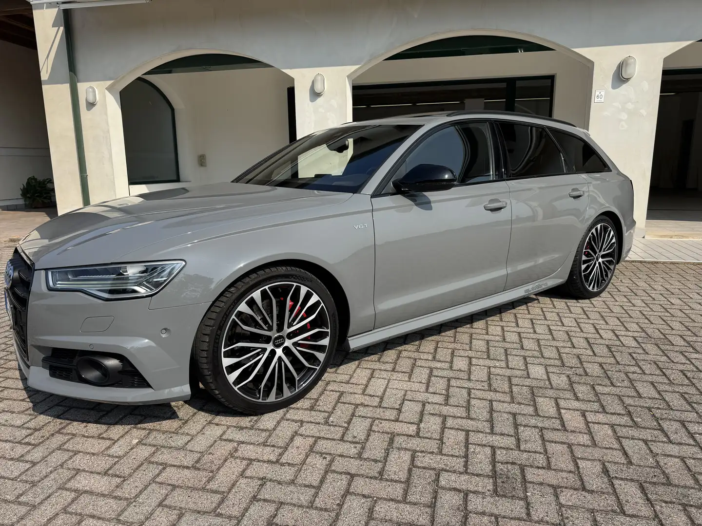 Audi A6 Avant COMPETITION - 326 CV - MEGA FULL Grigio - 1