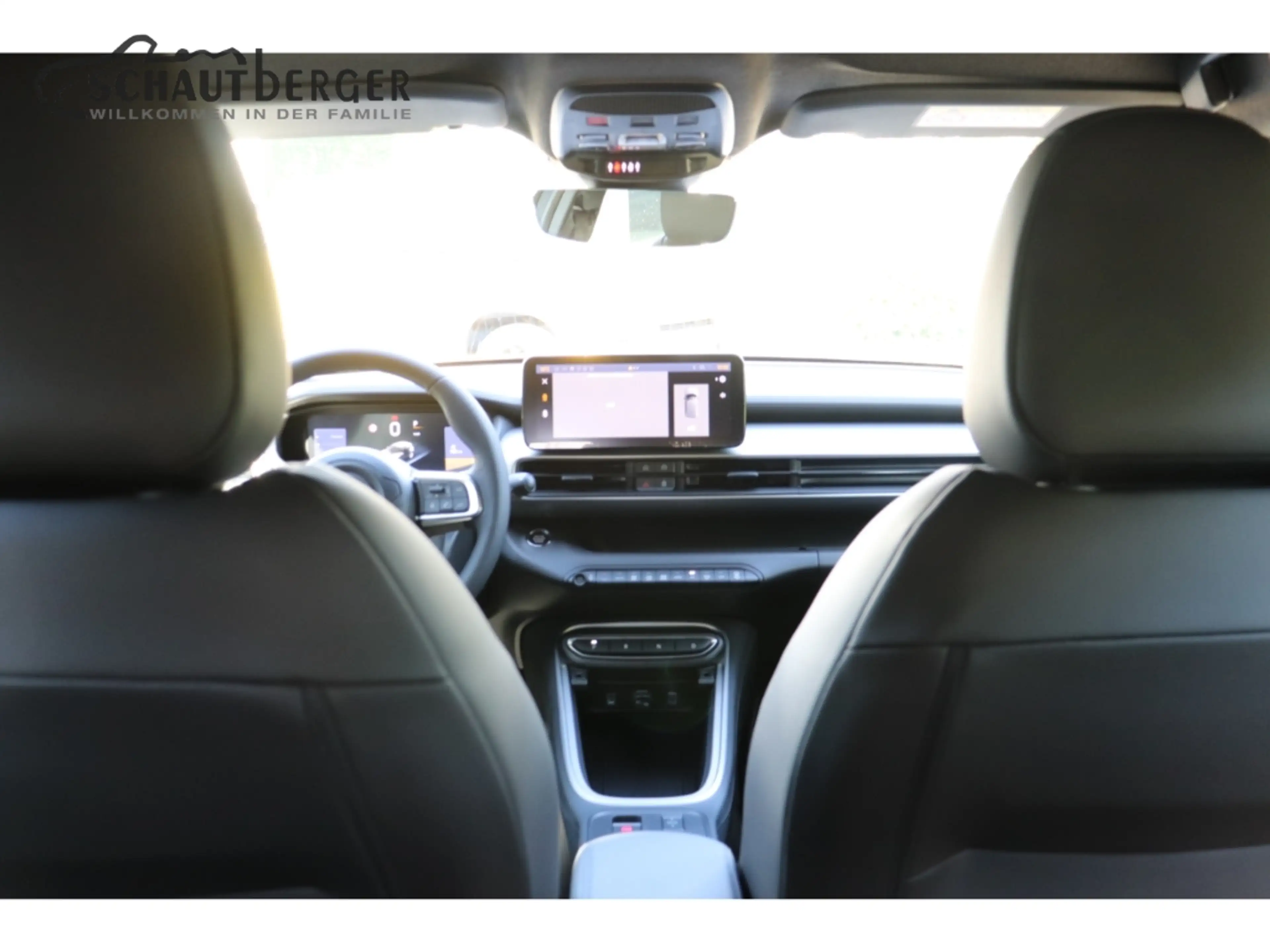 Jeep Avenger Altitude Mild-Hybrid inkl. R-Kamera, Navi LMF, PDC — photo 10