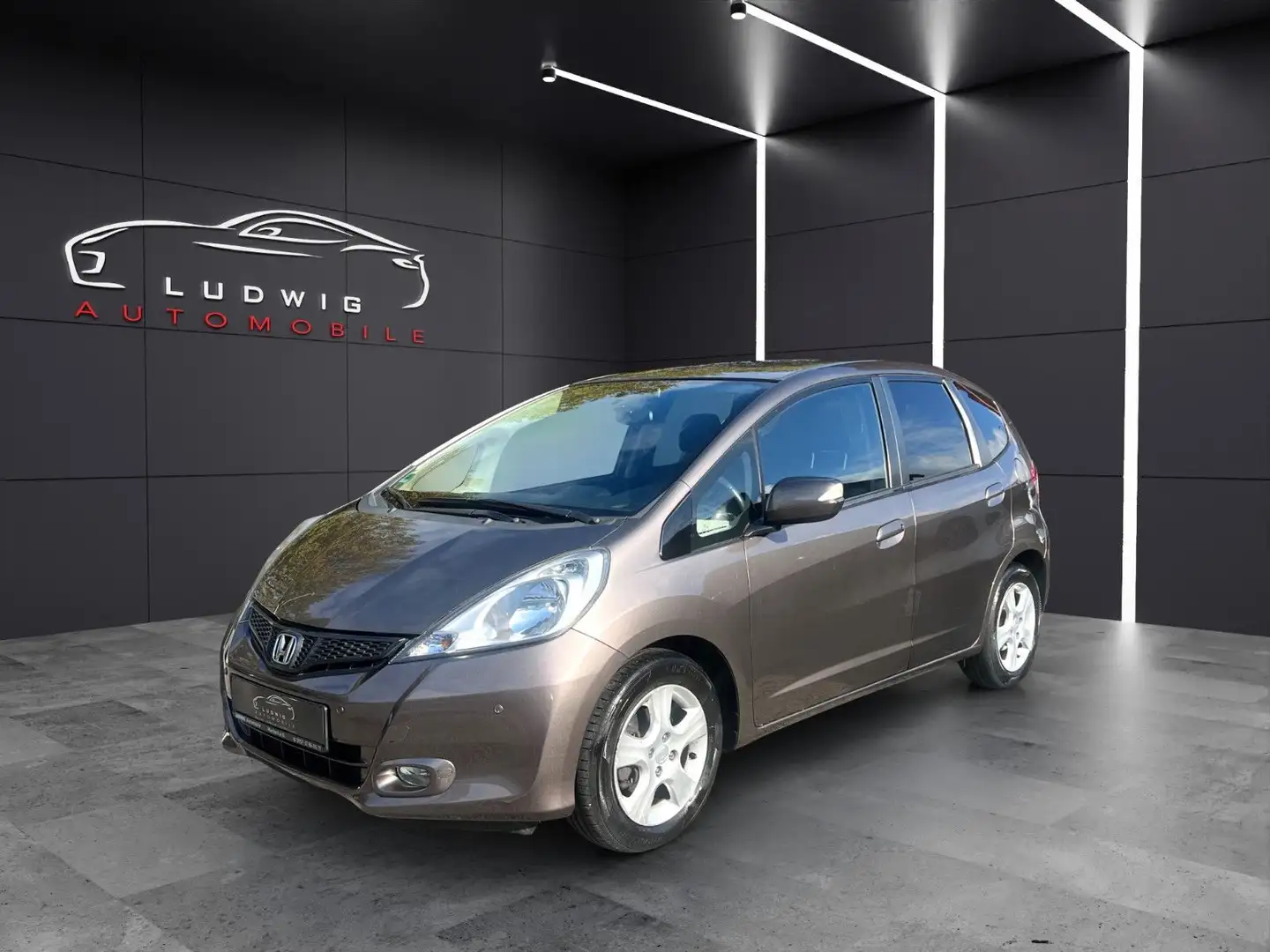 Honda Jazz 1.4 Comfort/ AUTOMATIK/PDC/1 HAND Brun - 1