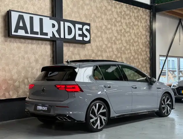 Volkswagen Golf view 9