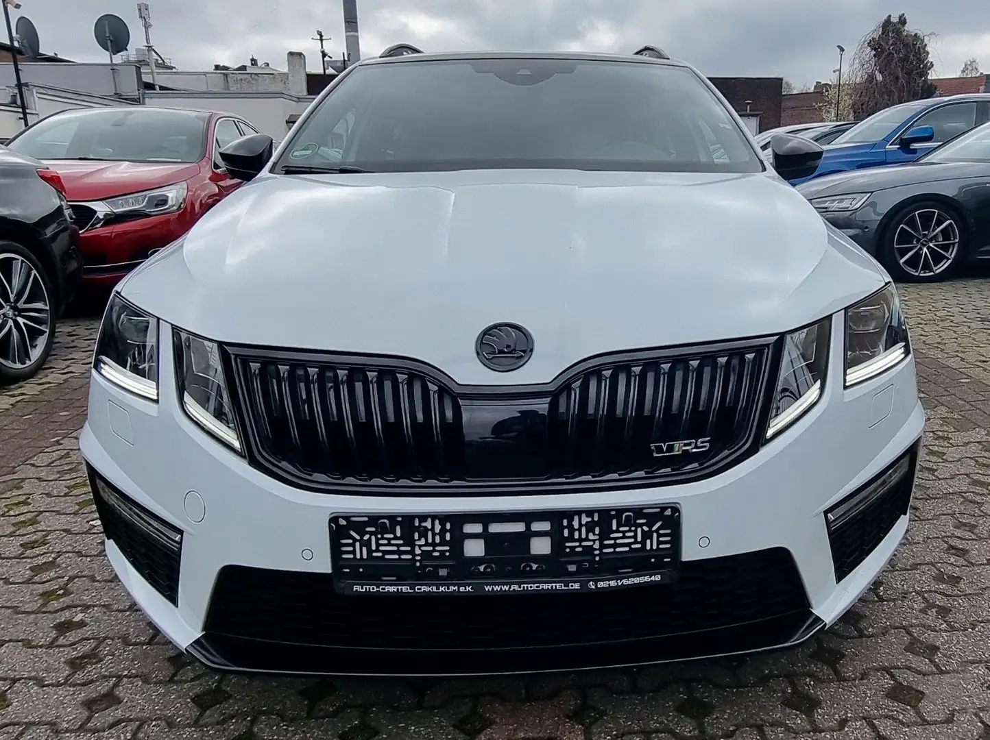 Skoda Octavia Combi RS VRS-PANORAMA-SPORT-AUTOMATIK-E6 Bianco - 2