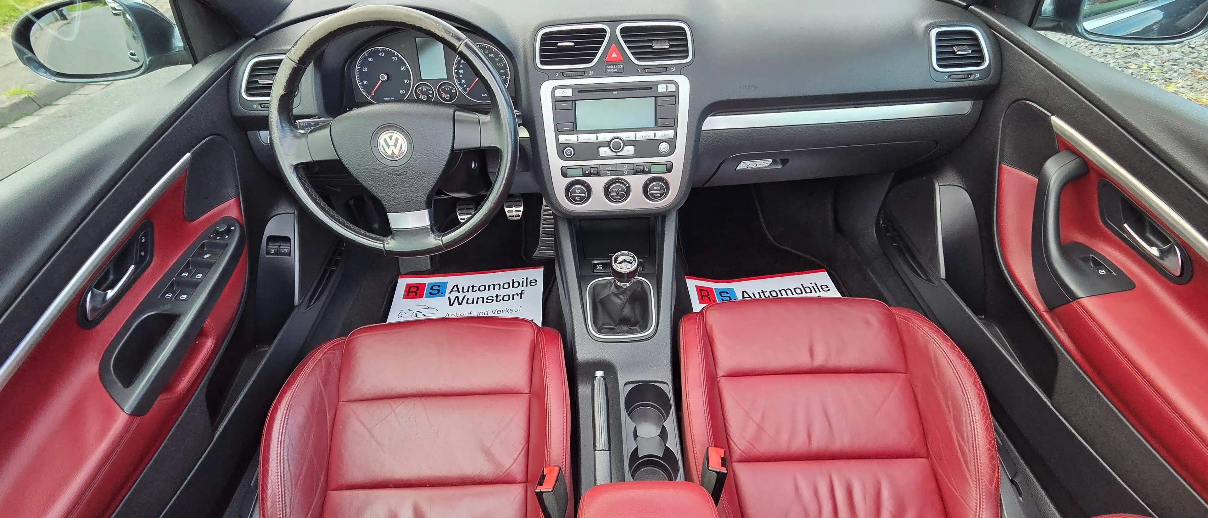 Volkswagen Eos 2.0 — photo 13