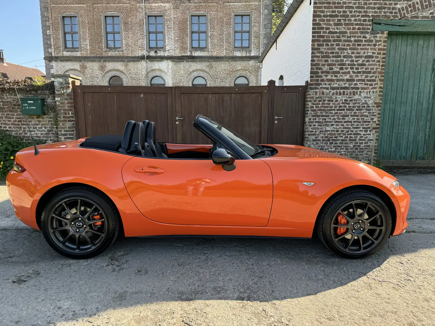 Mazda MX-5 2.0i Skyactiv-G Skycruise *30th anniversary* Orange - 2