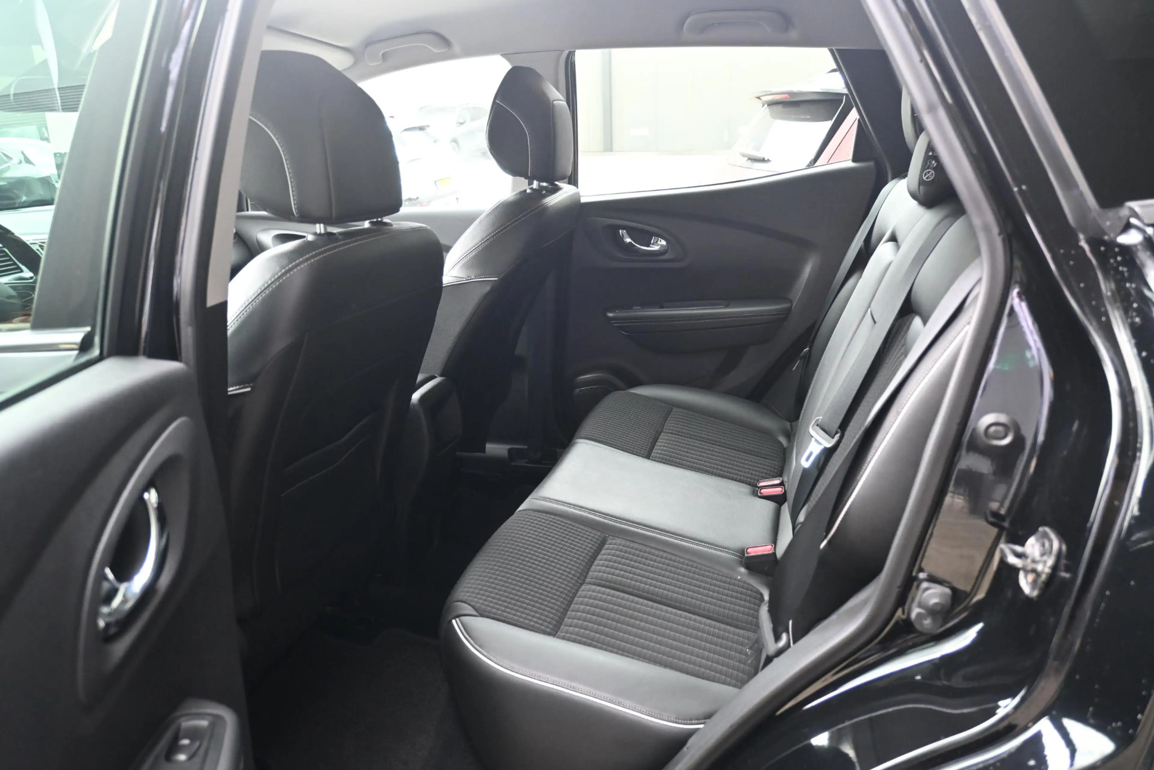 Renault Kadjar TCe 130 Bose | TREKHAAK | CAMERA | NAVI | CRUISE C — photo 12