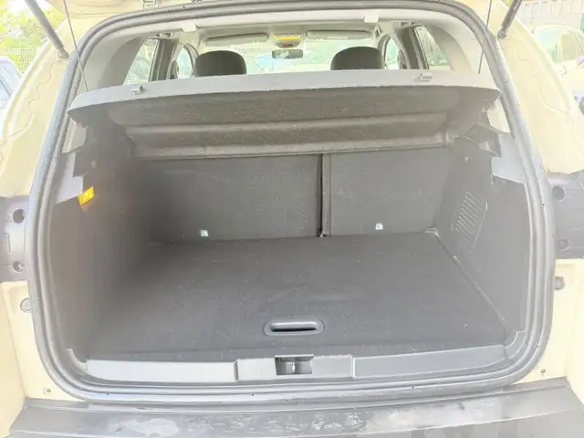 Renault Captur view 10