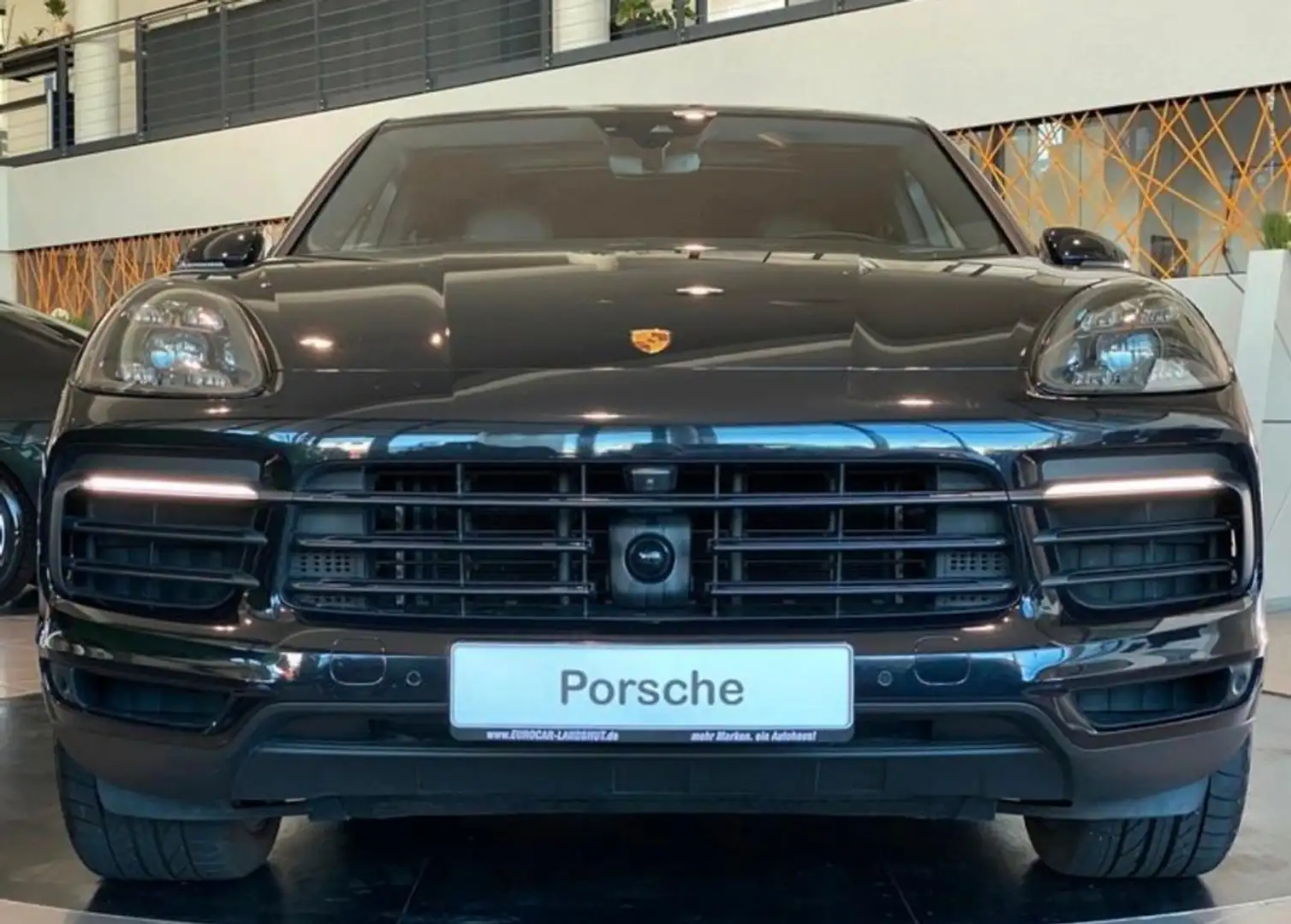 Porsche Cayenne Coupé E-Hybrid Aut. Noir - 2