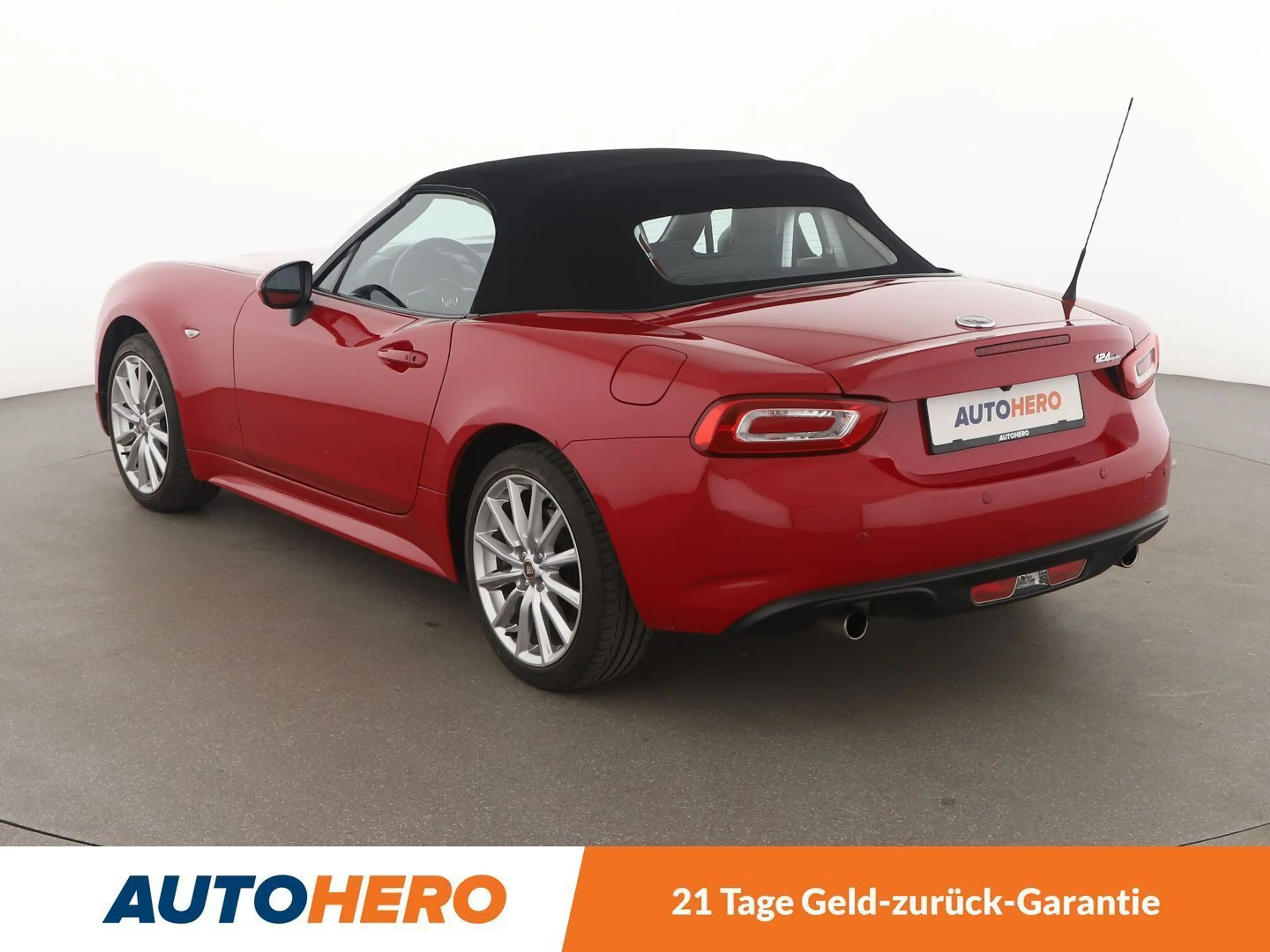 Fiat 124 Spider 1.4 Turbo Lusso *NAVI*LED*PDC*SHZ*TEMPO* — photo 4