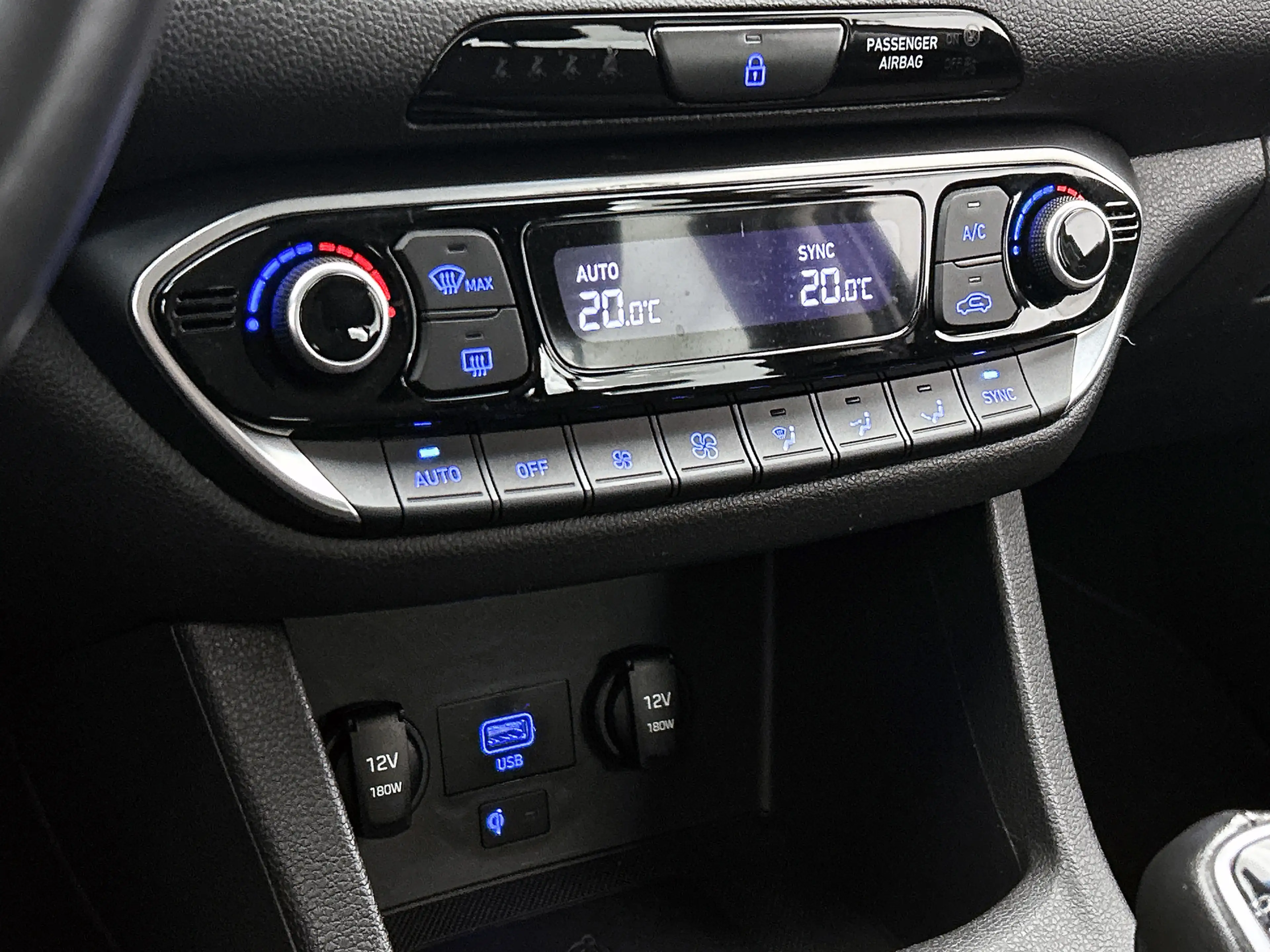 Hyundai i30 Wagon 1.0 T-GDi MHEV Comfort Smart | Trekhaak | Na — photo 18