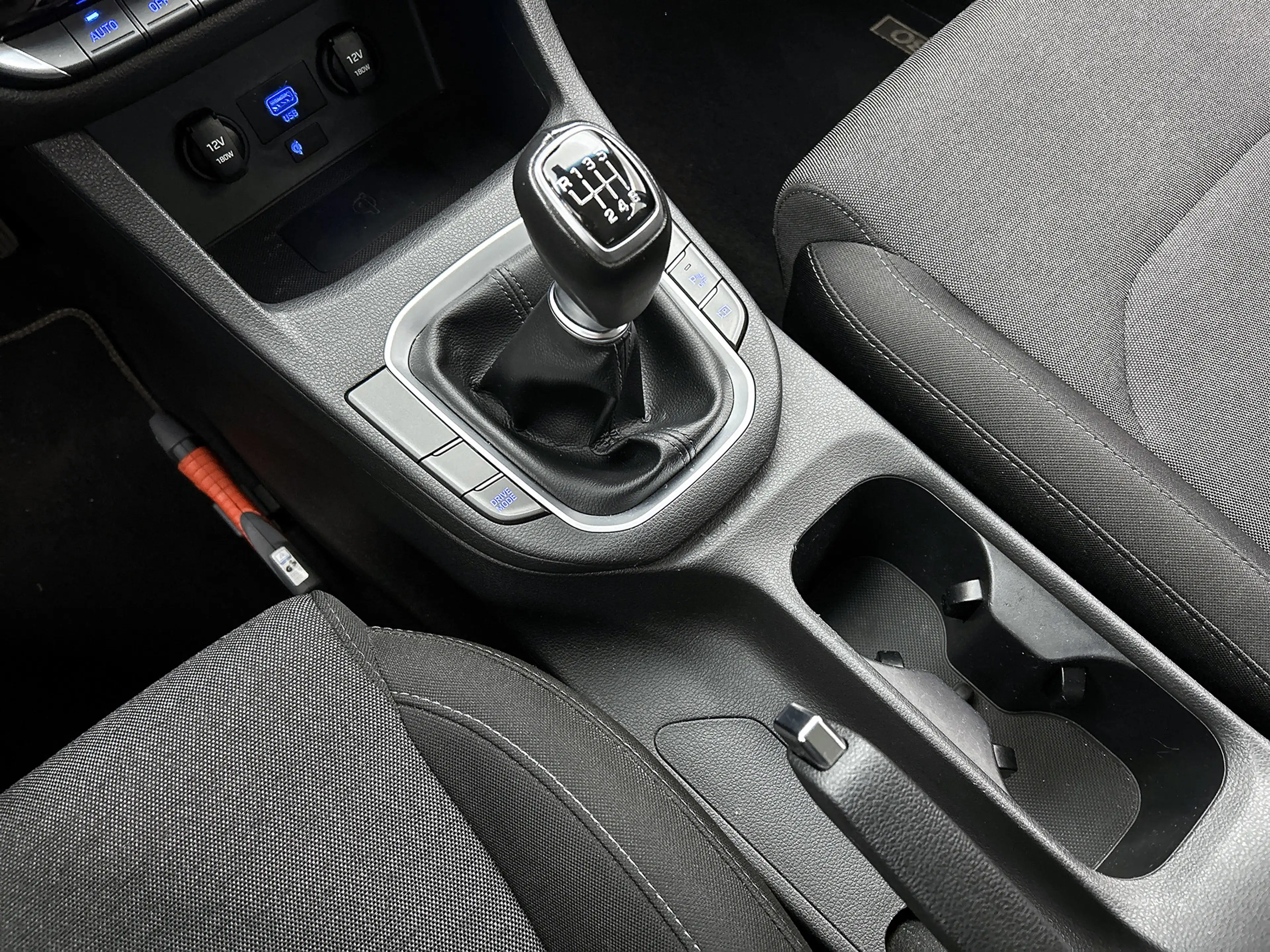 Hyundai i30 Wagon 1.0 T-GDi MHEV Comfort Smart | Trekhaak | Na — photo 17