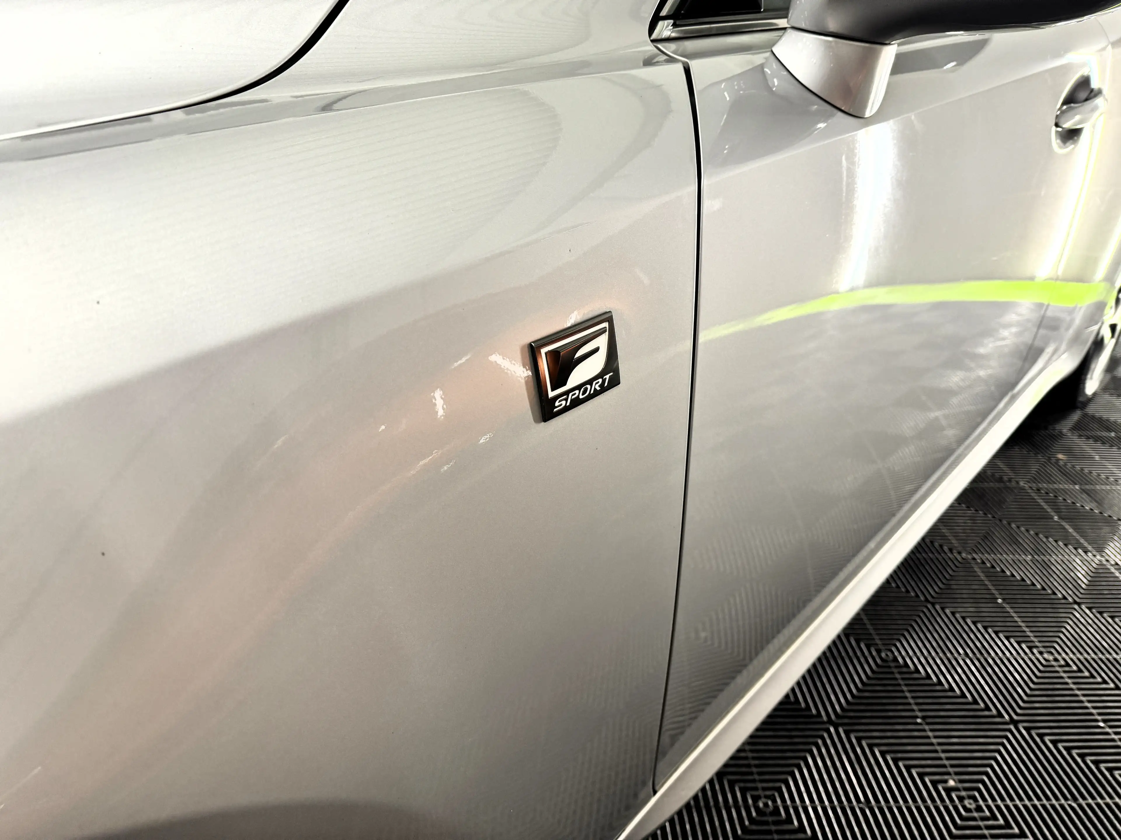 Lexus IS 200 IS200D F-Sport/Standheizung/PDC/SHZ/Tempomat/Klima — photo 6