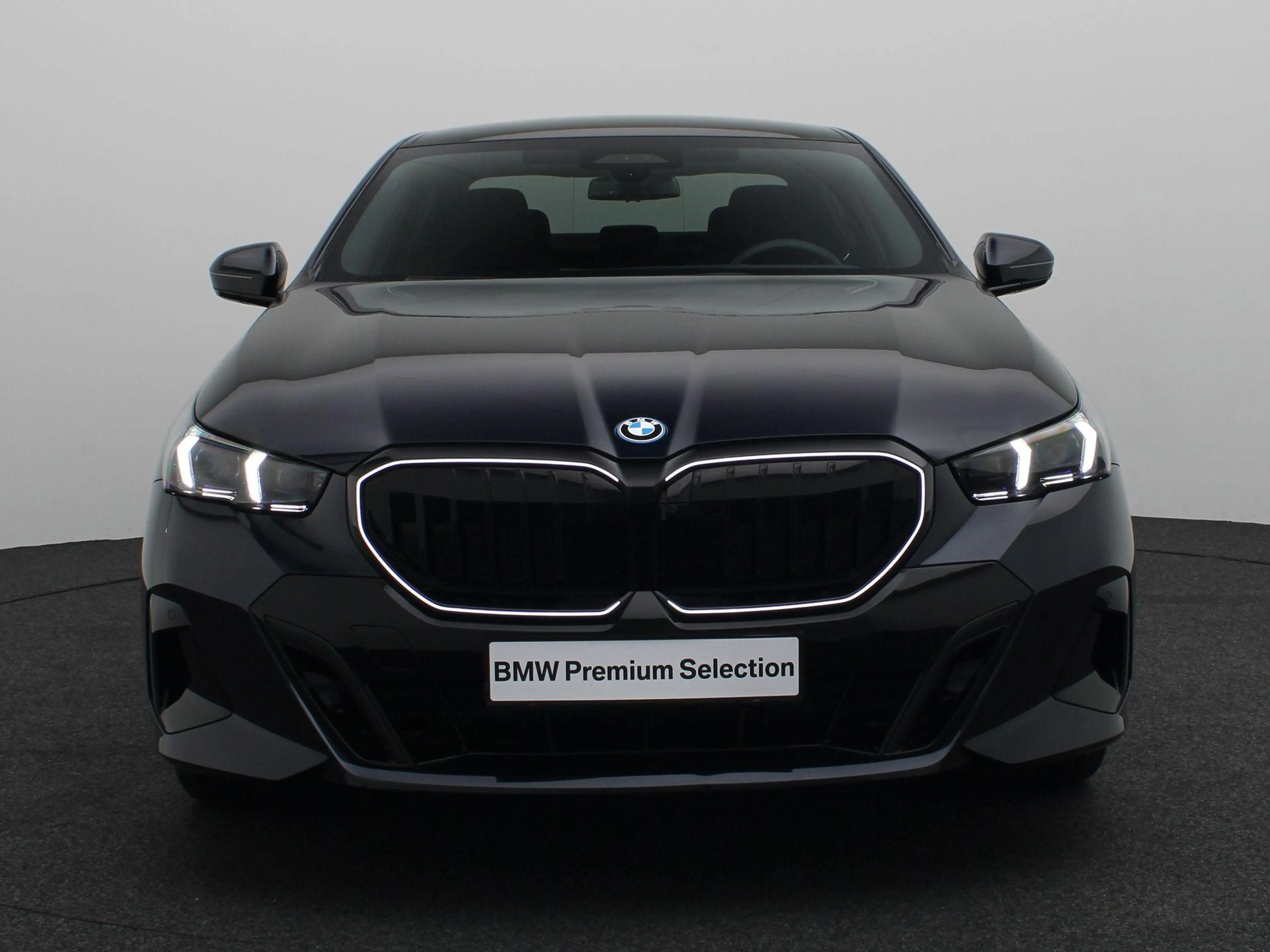 BMW 550 5 Serie Sedan 550e xDrive M Sportpakket Pro | Inno — photo 3