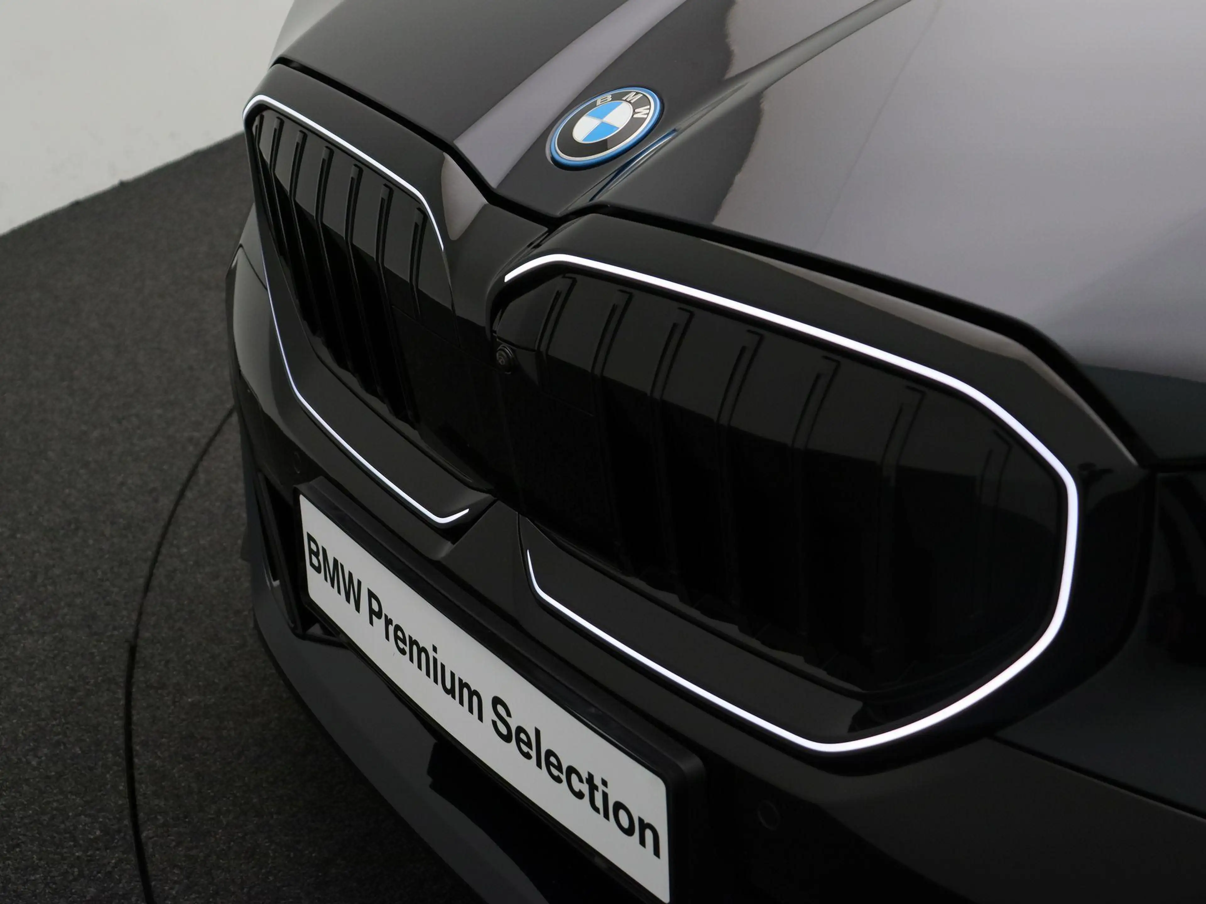 BMW 550 5 Serie Sedan 550e xDrive M Sportpakket Pro | Inno — photo 6