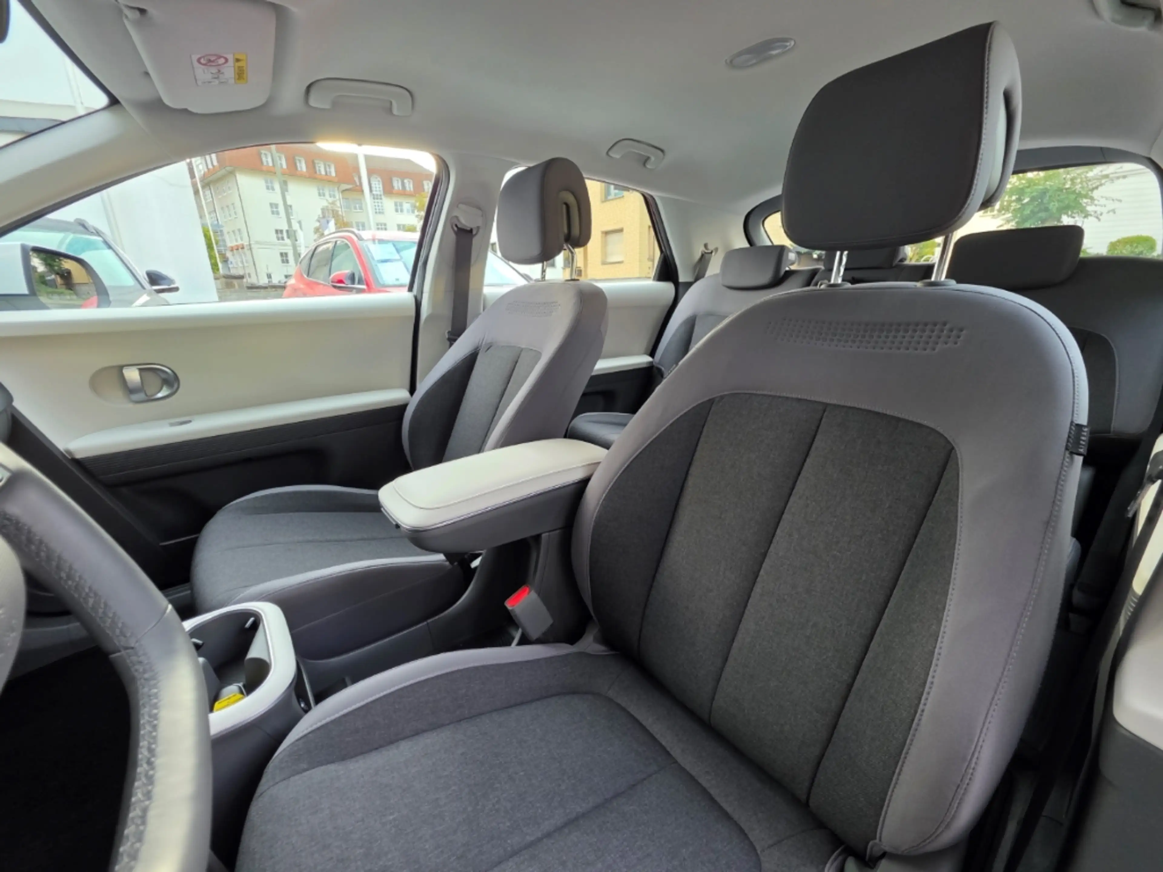 Hyundai IONIQ 5 58 kWh 2WD / Navi / CarPlay / Sitzheizung / Kamera — photo 11