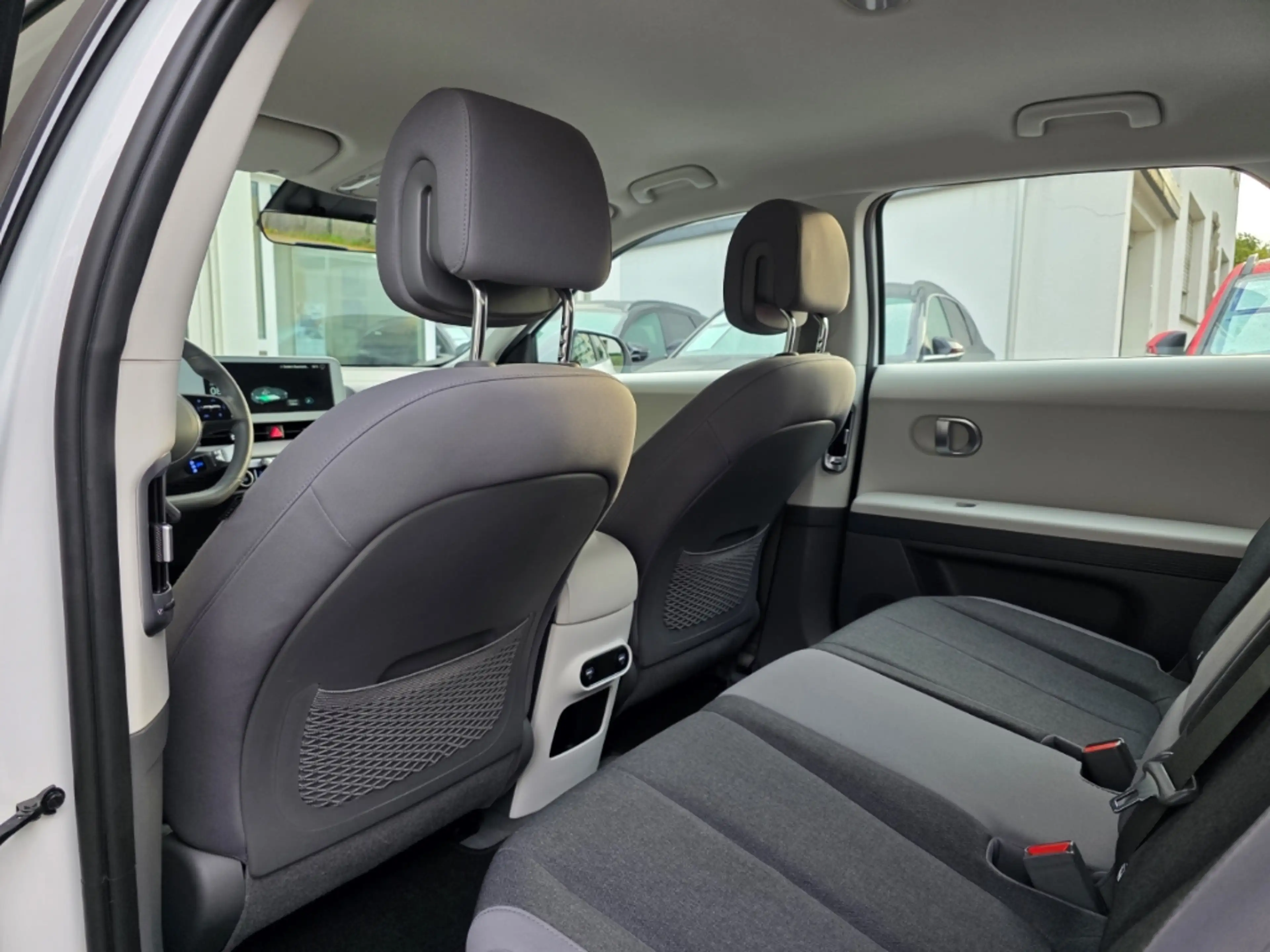 Hyundai IONIQ 5 58 kWh 2WD / Navi / CarPlay / Sitzheizung / Kamera — photo 15