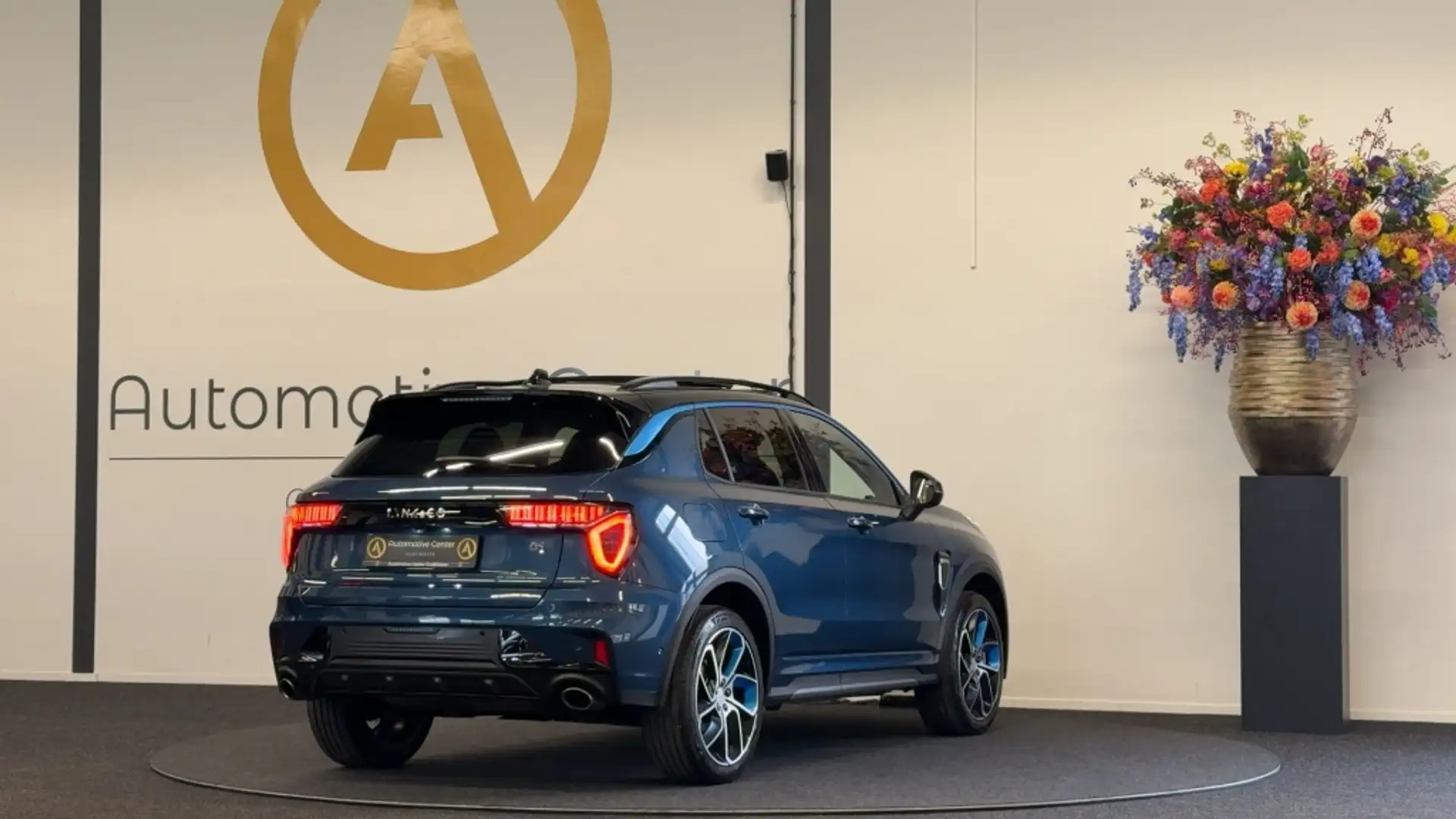 Lynk & Co 01 1.5 | PHEV | MY22 | PANO | 360 CAMERA | ACC | LMV Bleu - 2