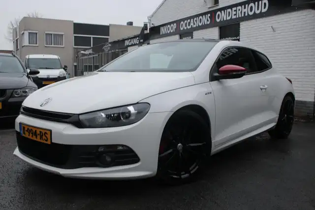 Volkswagen Scirocco 2.0 TSI Highline Plus | GTS |Automaat | PANO | Cru