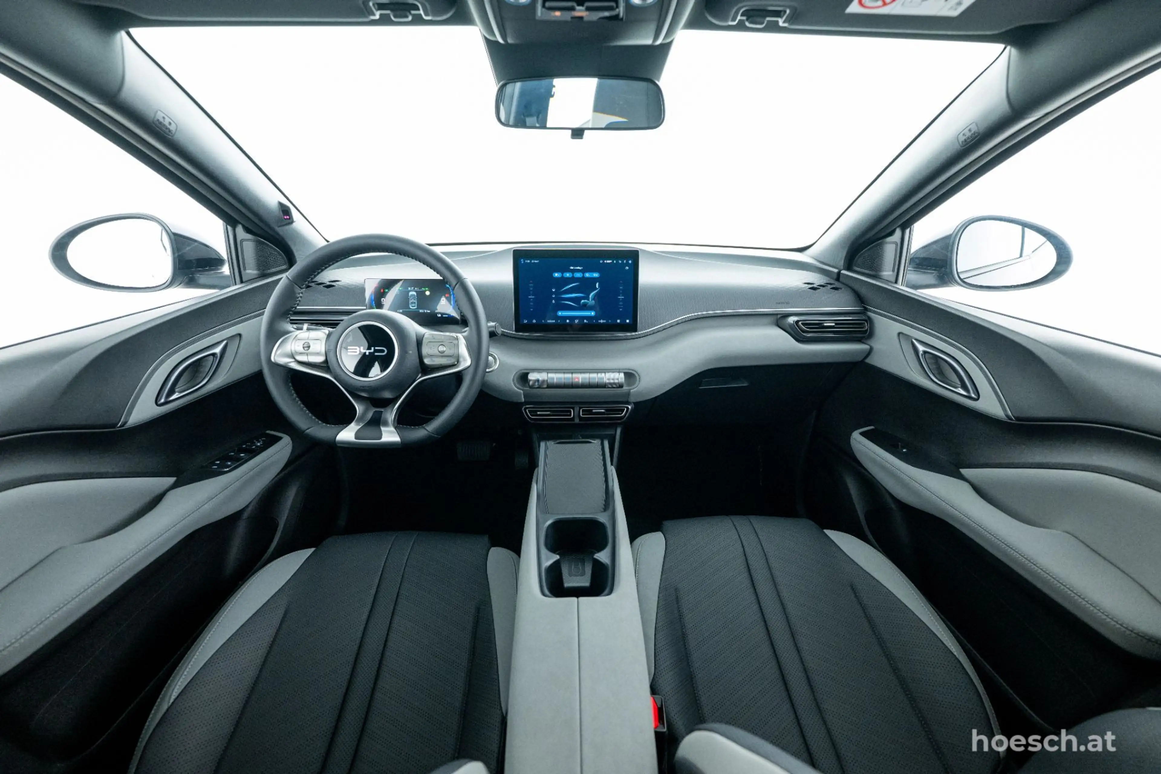 BYD Dolphin Surf BOOST 43 kWh TAGESZULASSUNG OHNE KM — photo 5