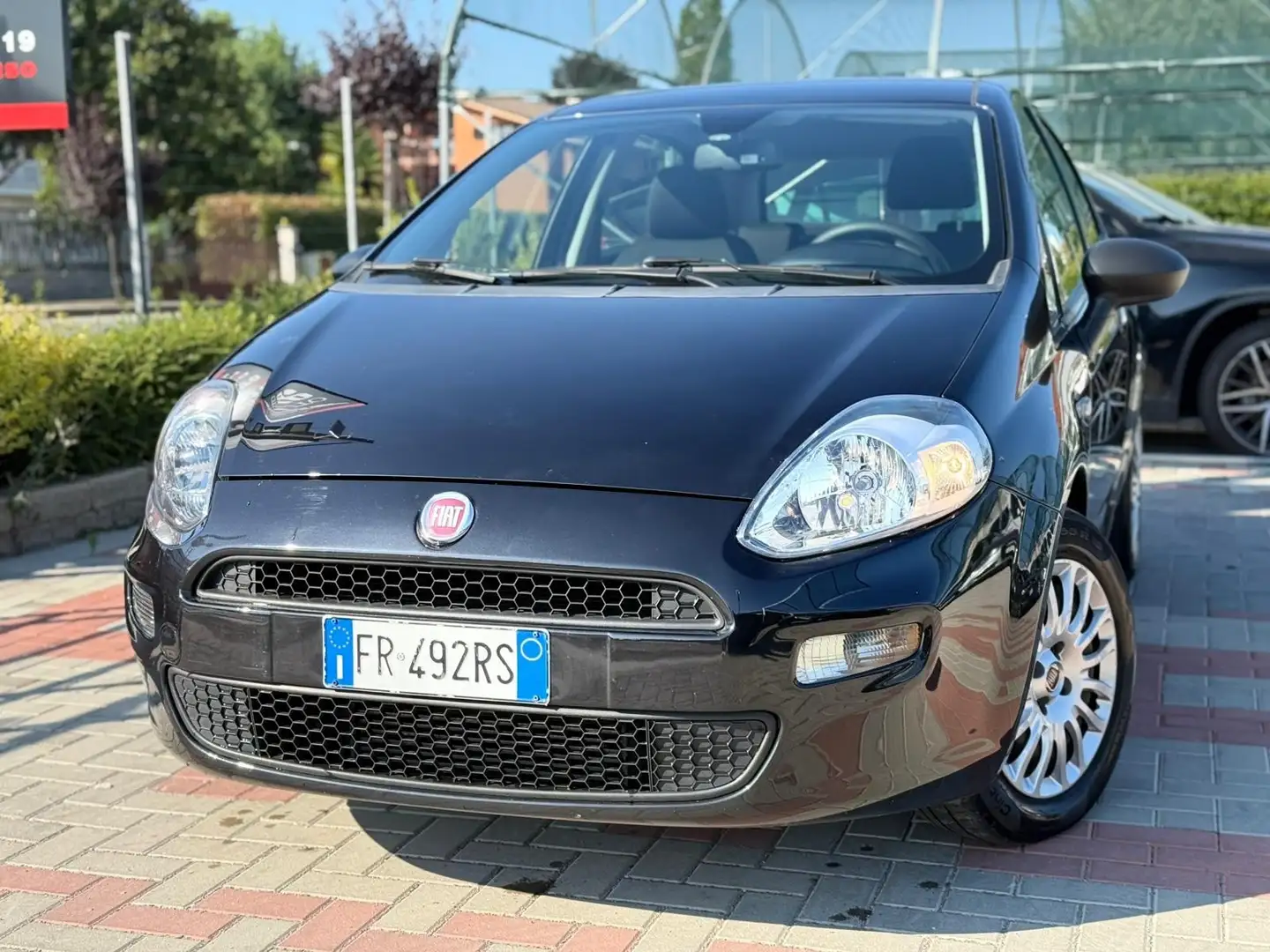 Fiat Punto 1.3 MJT II S&S 95 CV 5 porte Street Nero - 1