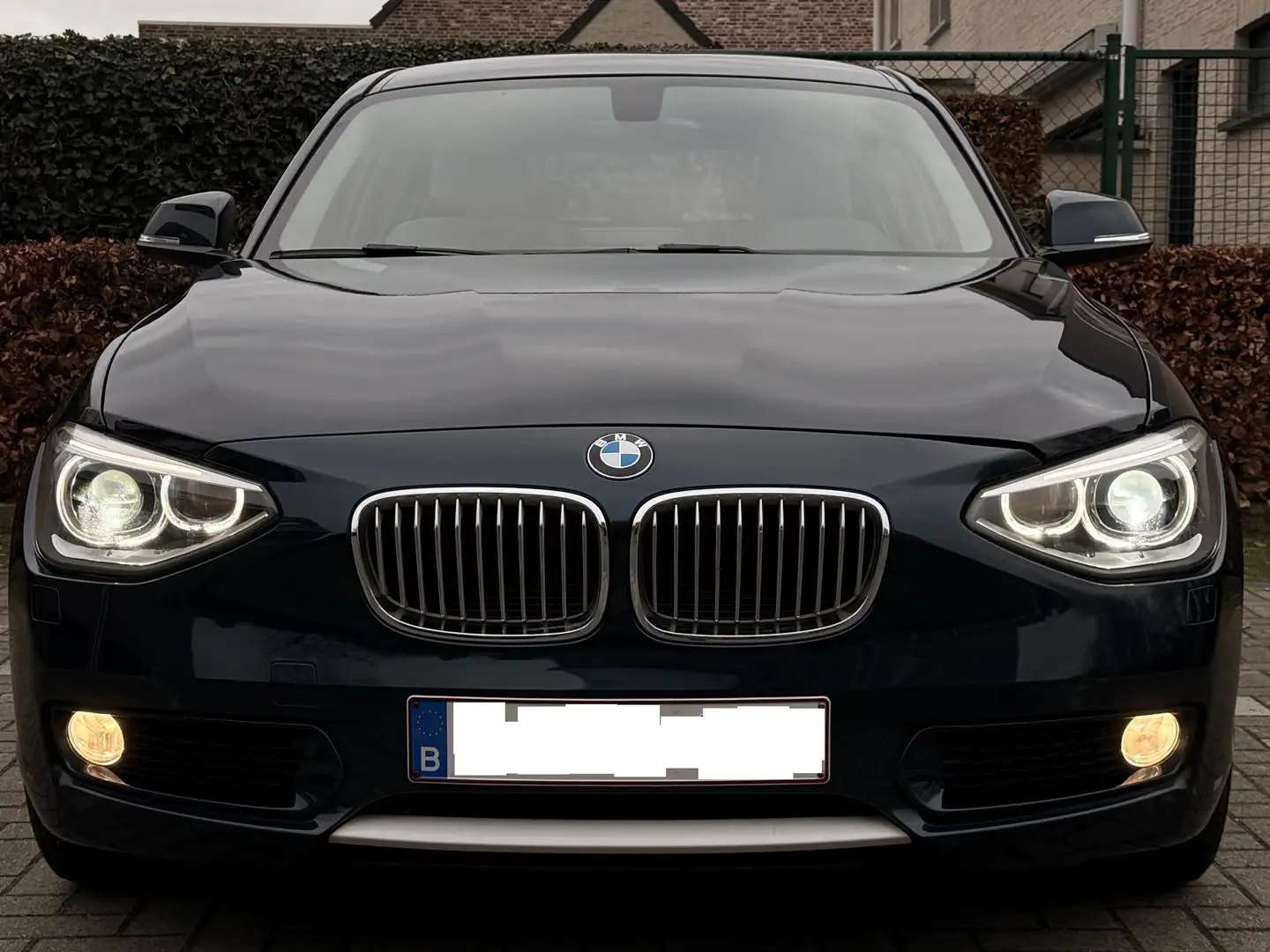 BMW 116 116i Urban Line Bleu - 2