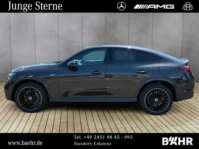 Mercedes-Benz GLC view 2